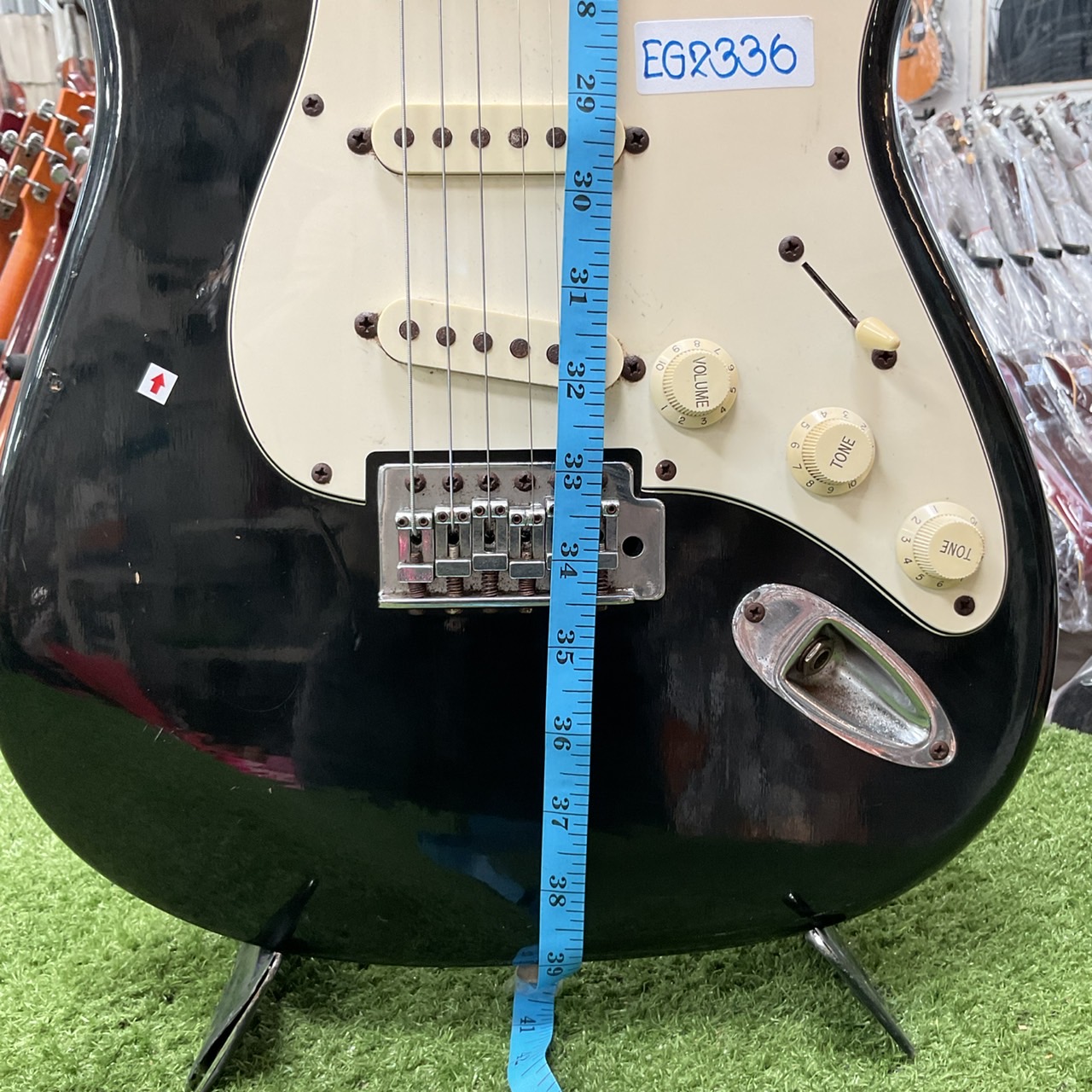 กีต้าร์ไฟฟ้า Maison