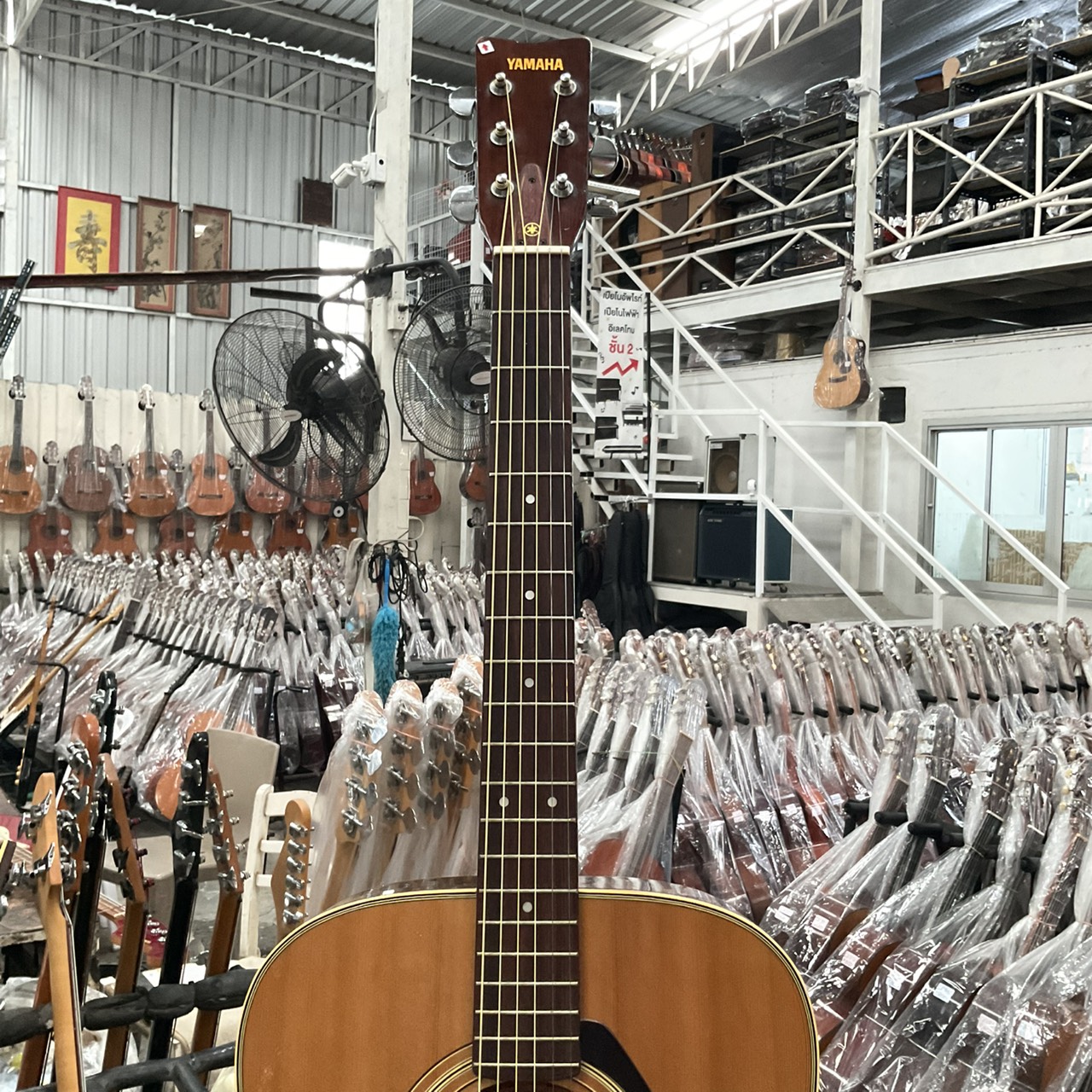 กีต้าร์โปร่ง YAMAHA : FG-151