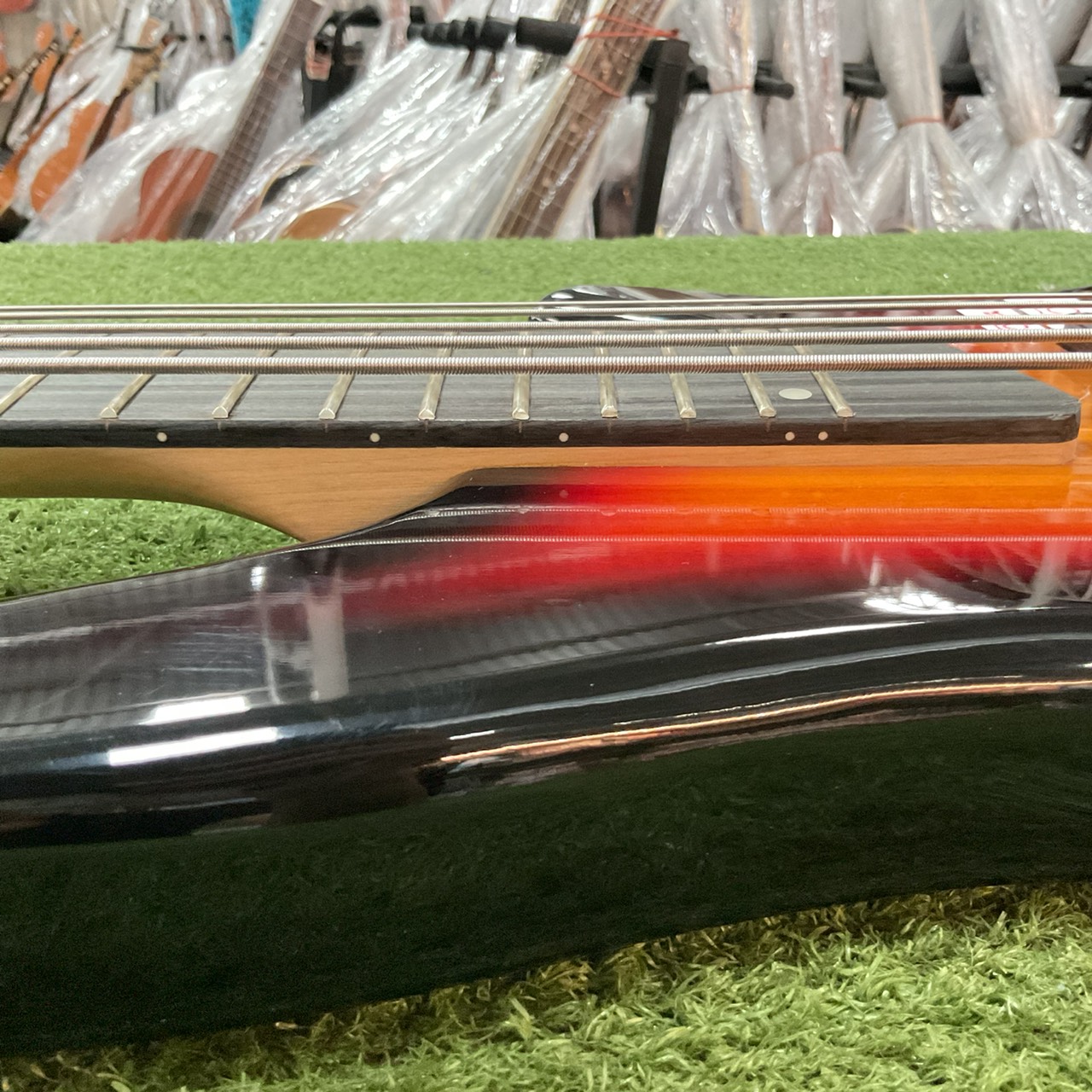 กีต้าร์เบส Sni jer (Gion) - 5 สาย