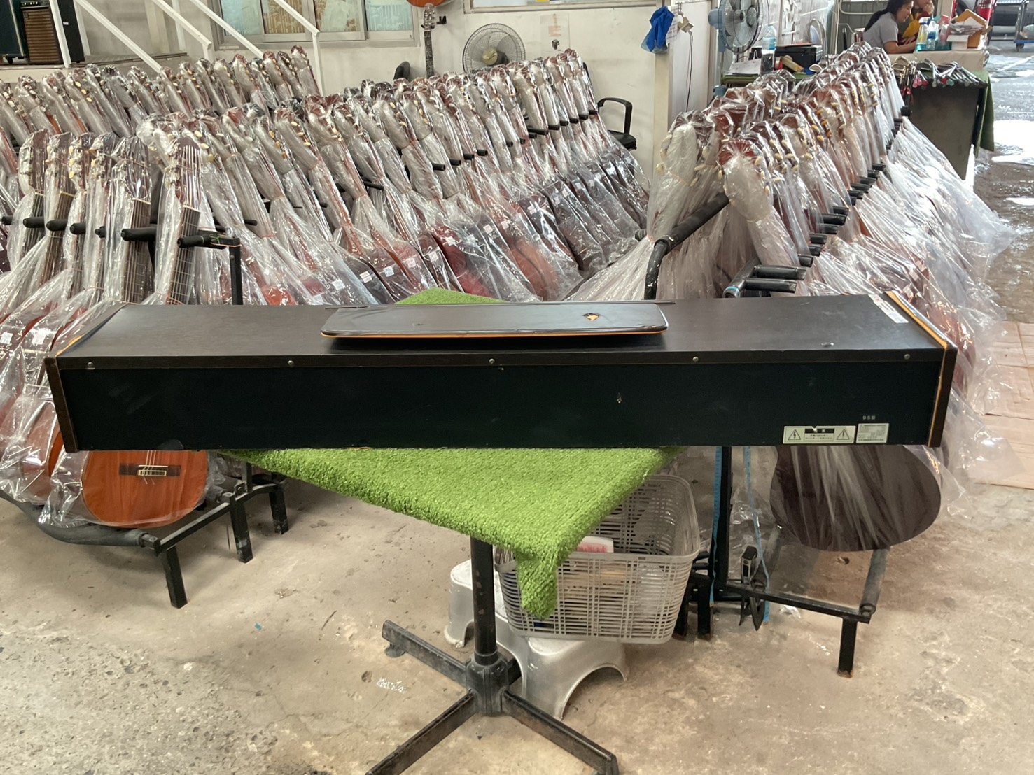 เปียโน COLUMBIA : EP-200T สินค้าไม่พร้อมใช้งาน (ต้องซ่อม)