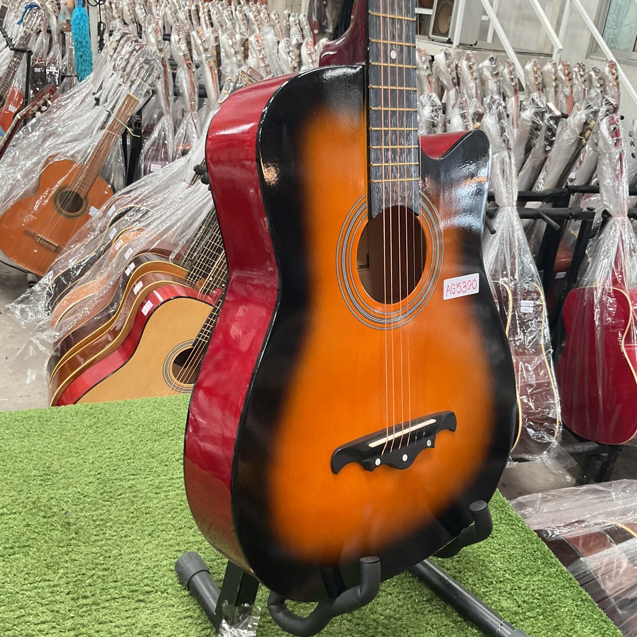 กีต้าร์โปร่ง Chelldee : 38C