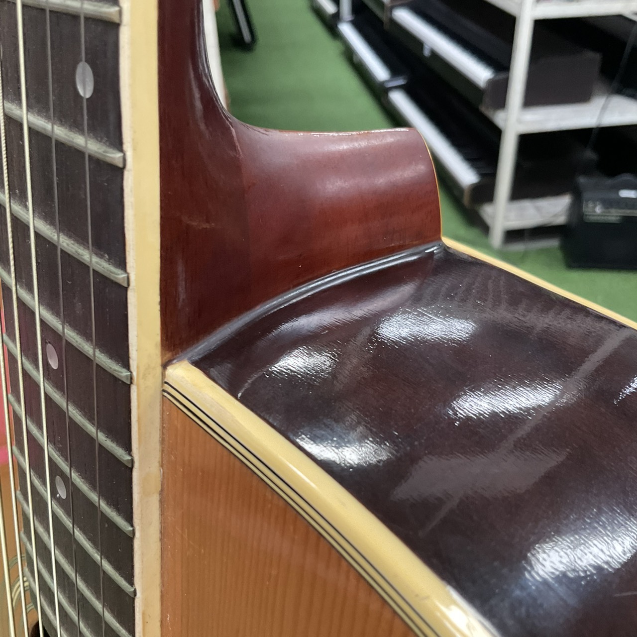 กีต้าร์โปร่ง Morris : W-20