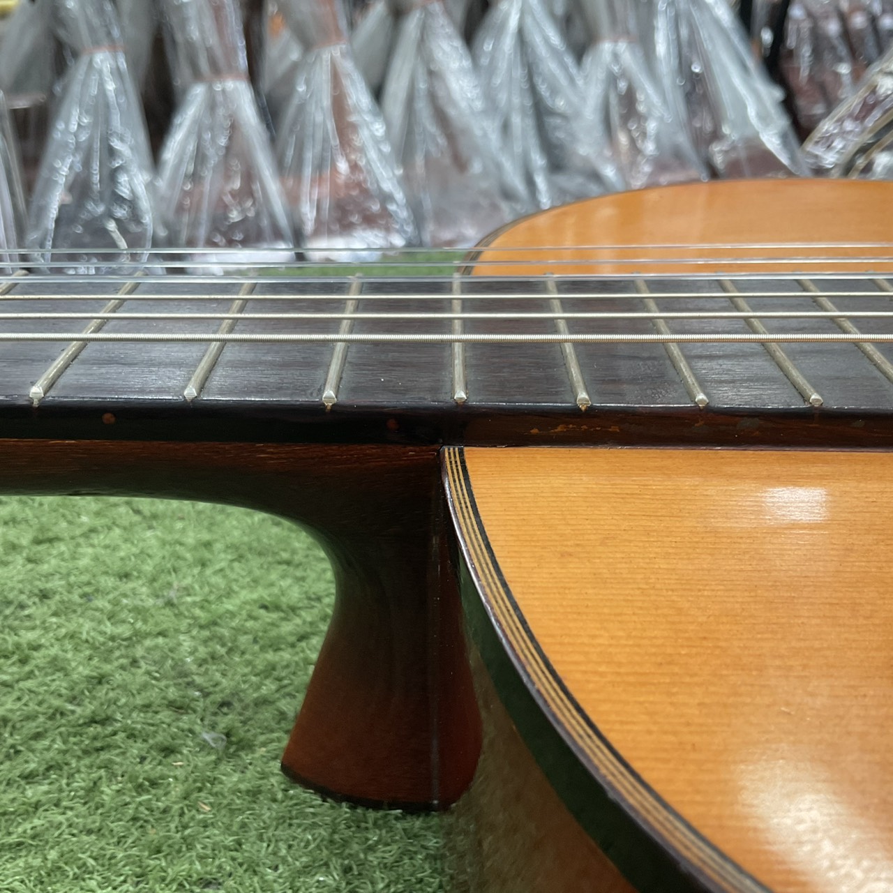 กีต้าร์คลาสสิค 赤城(Akagi) : No.65