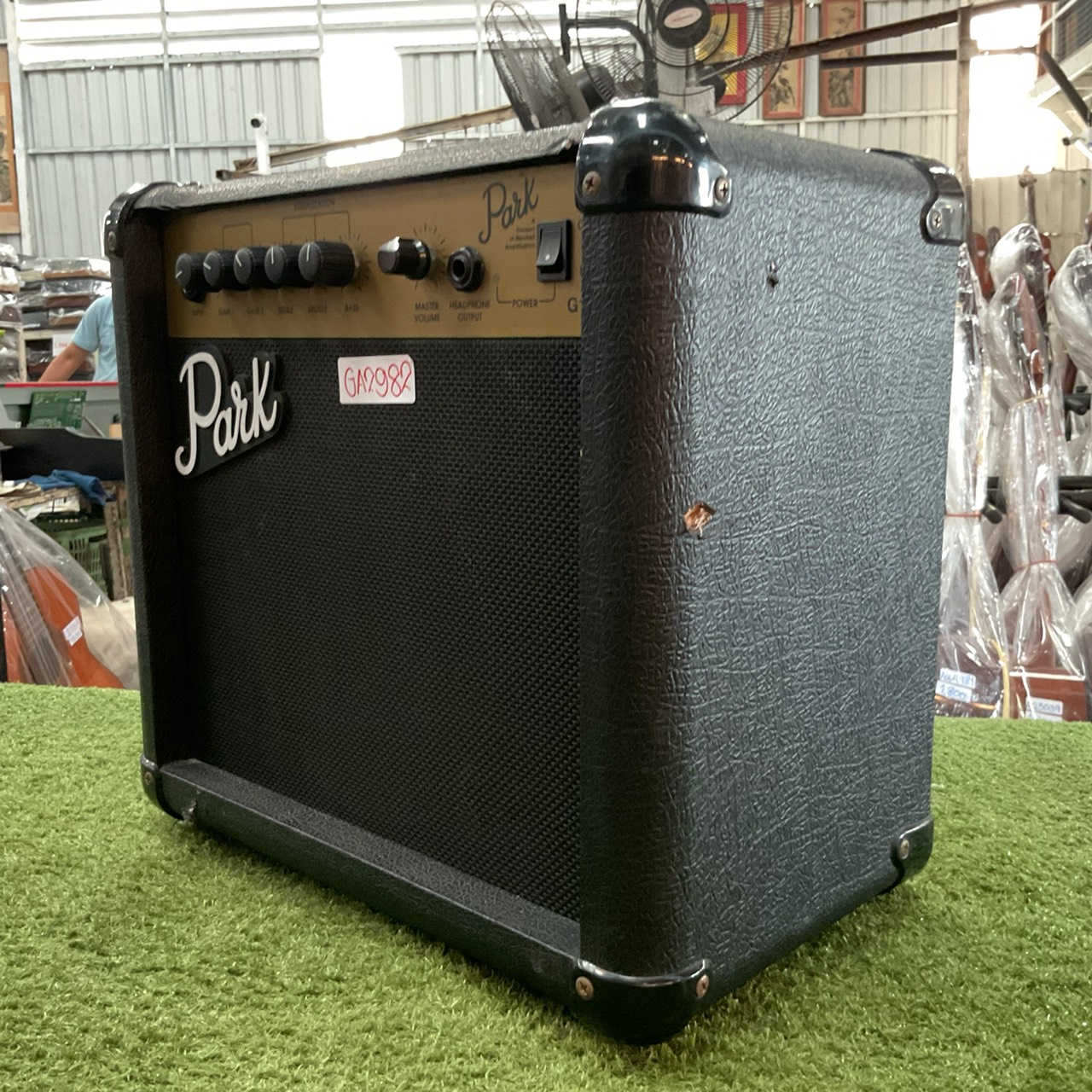 แอมป์กีต้าร์ ParK : G10