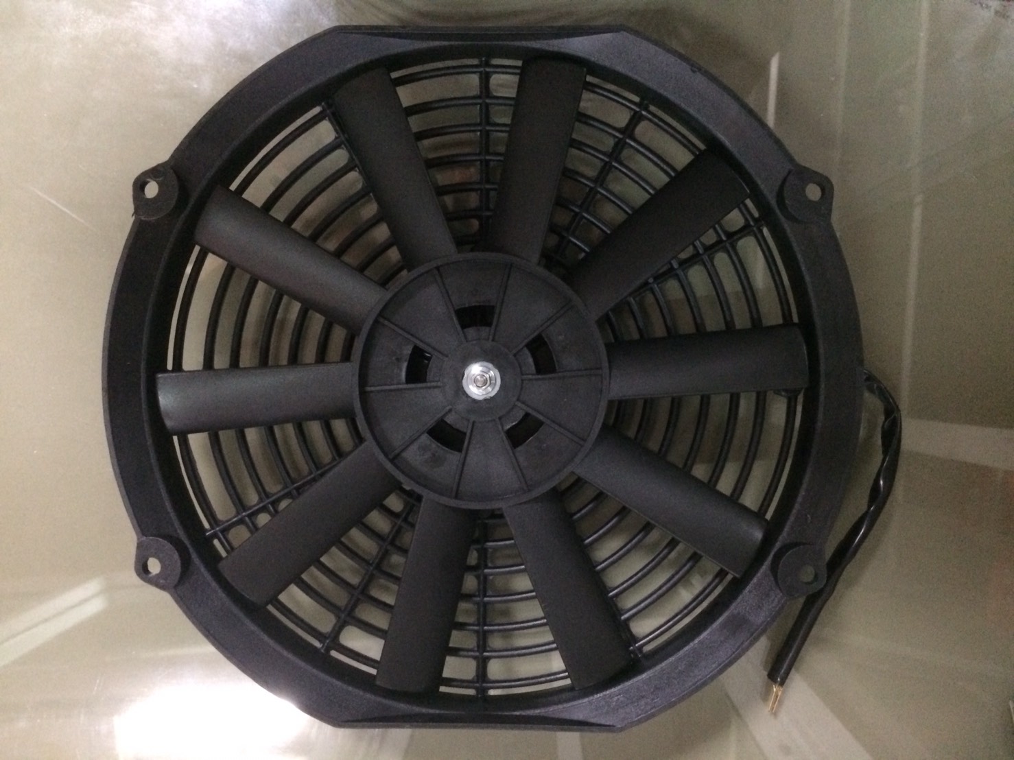 พัดลมเป่าคอยล์ร้อนพลาสติก ขนาด 8" 10" 12" 14" นิ้ว 12V, 24V 5 ใบ, 10 ใบ ดูดเข้า เป่าออก
