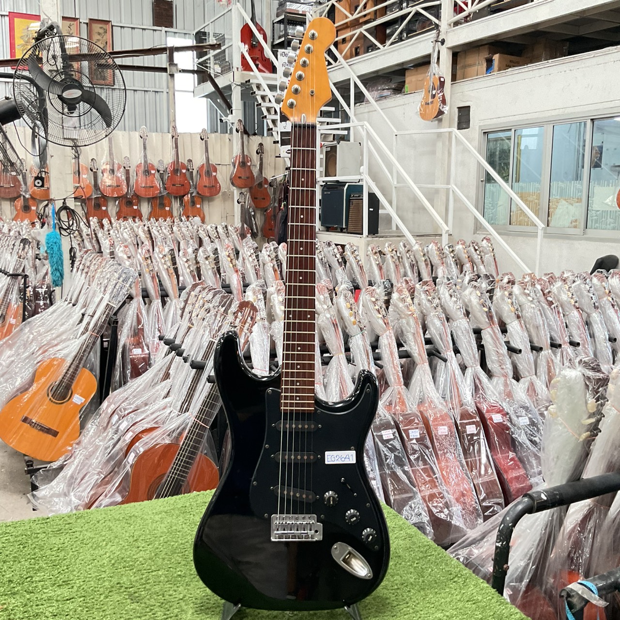 กีต้าร์ไฟฟ้า No Brand