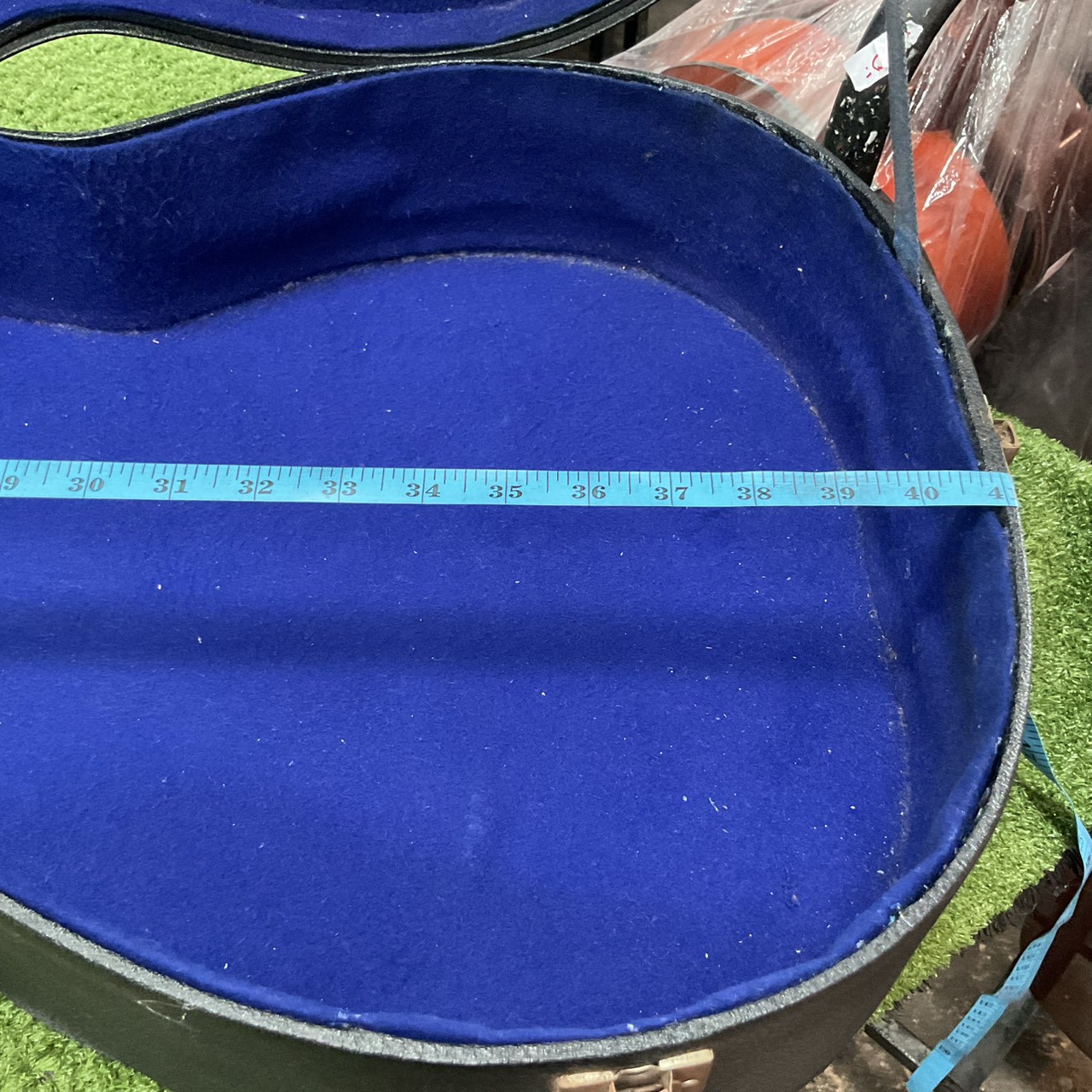 กล่องเคสกีต้าร์คลาสสิค