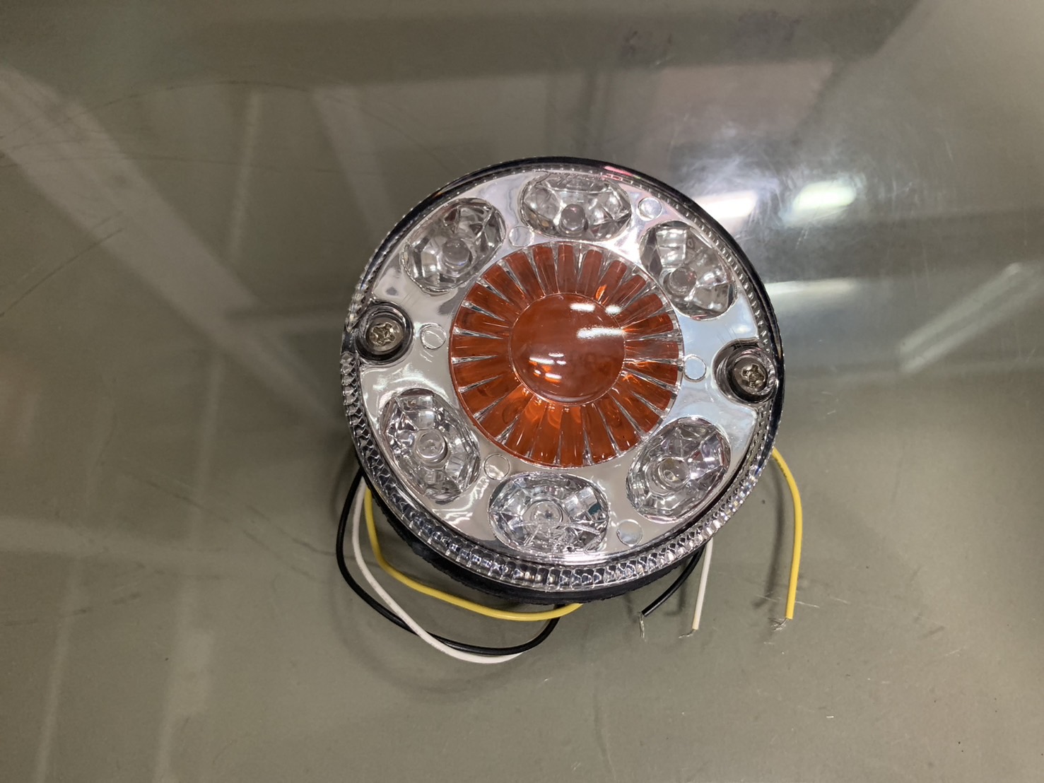 ไฟ STOP LAMP LED เดี่ยว (O550) R G O B W V
