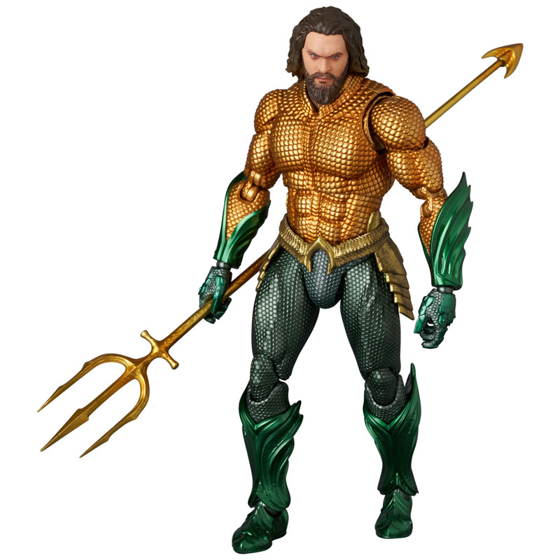 MAFEX No.267 MAFEX AQUAMAN (GOLD & GREEN SUIT) "AQUAMAN AND THE LOST KINGDOM"(Pre-order)