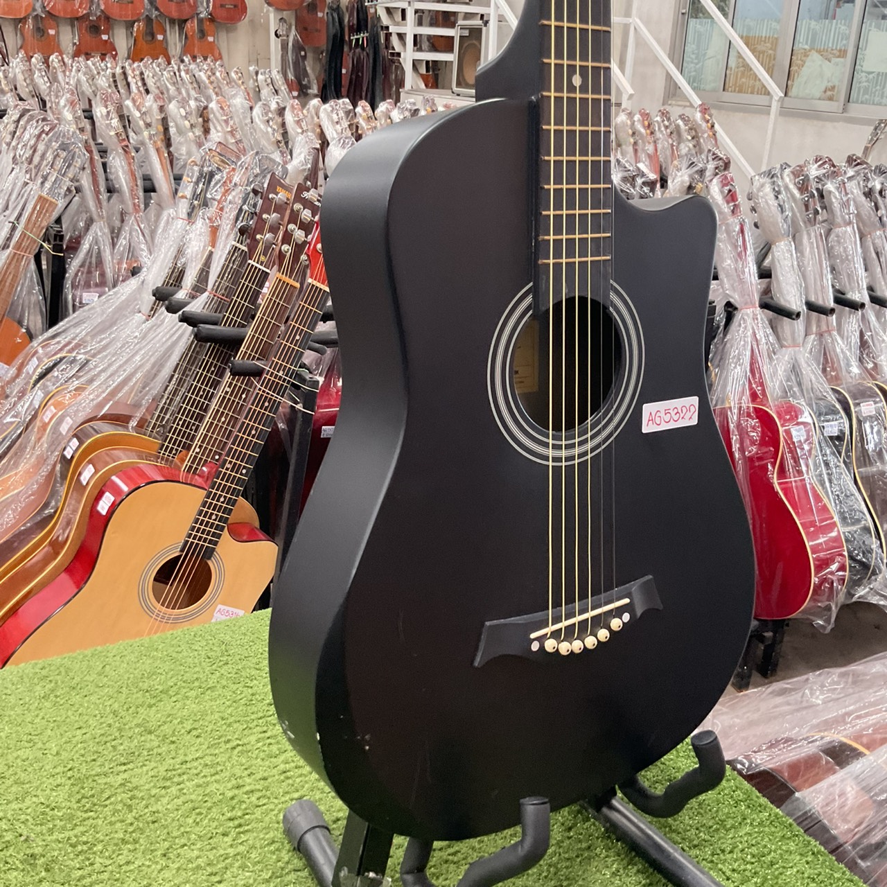 กีต้าร์โปร่ง Juicy : JCG-01S/BK