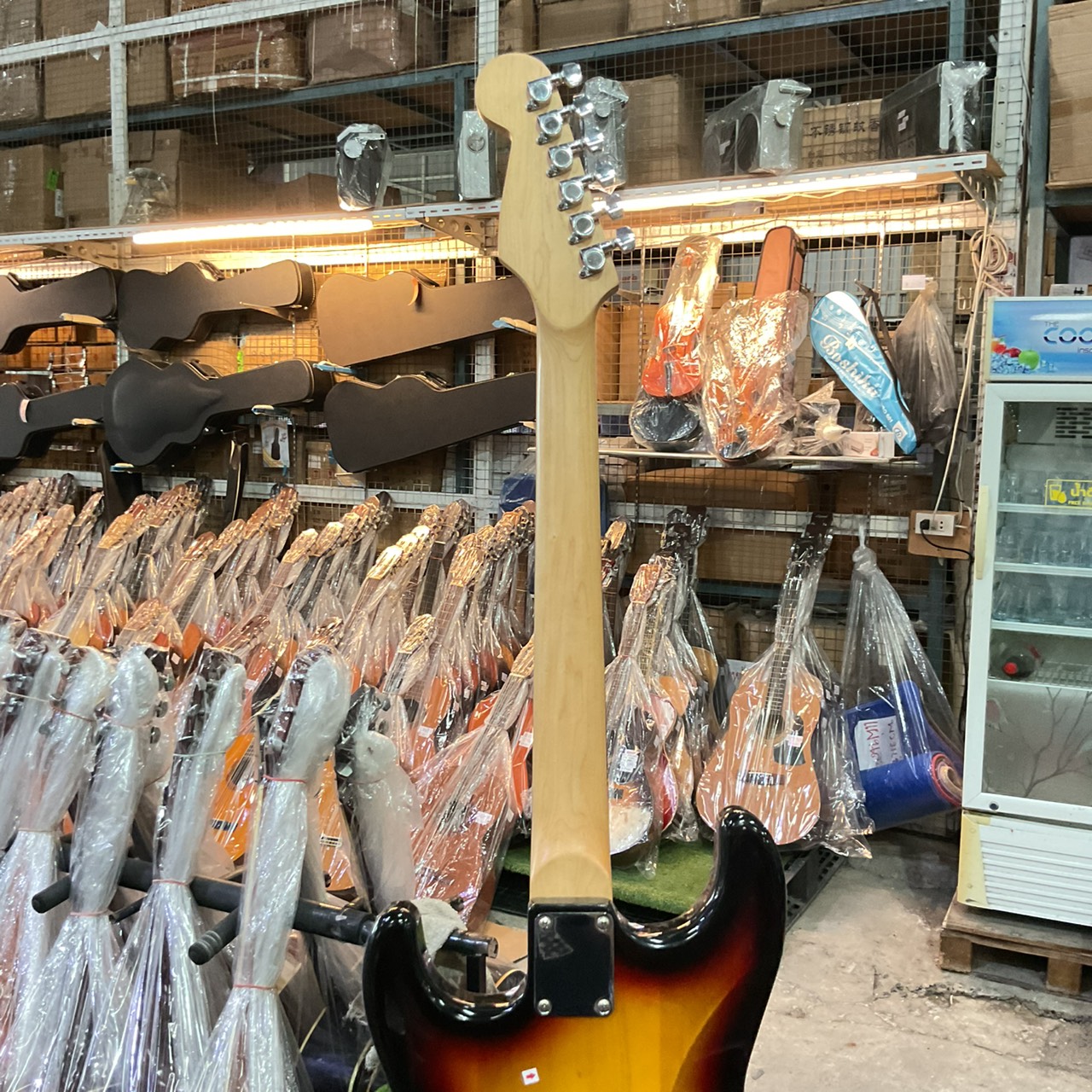 กีต้าร์ไฟฟ้า Tony Smith