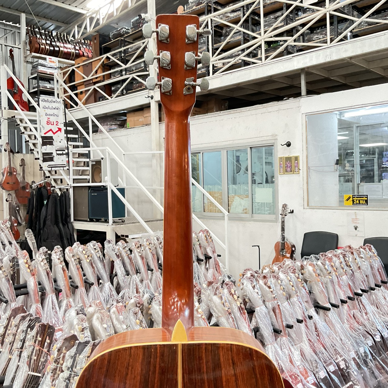 กีต้าร์โปร่ง Yamaki : No.120