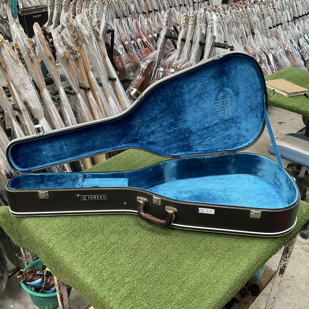 กล่องเคสกีต้าร์คลาสสิค YAMAHA