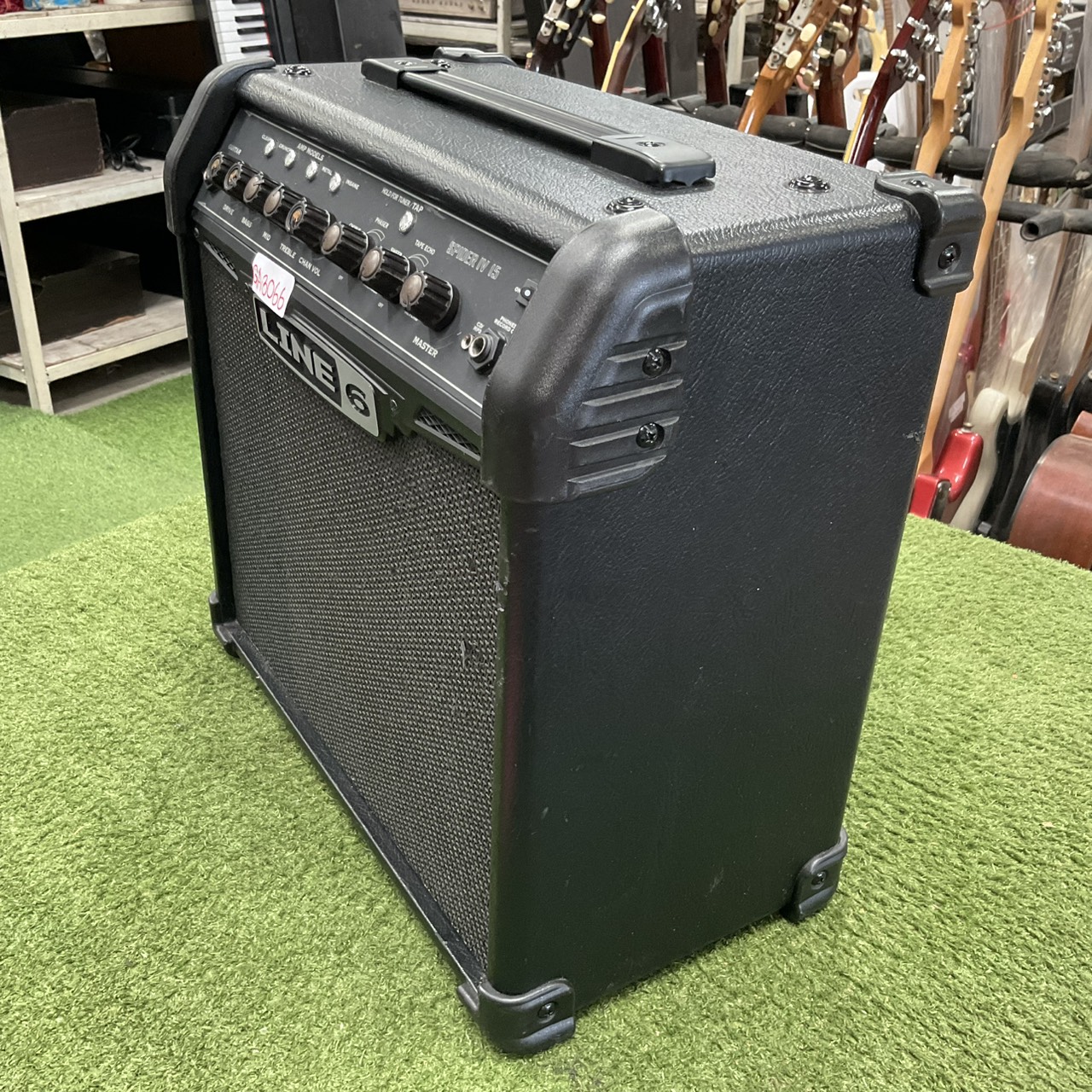 แอมป์กีต้าร์ LINE 6 : SPIDER IV 15