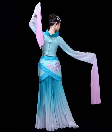 ชุดฟ้อนรำเสื้อแขนยาวสตรีจีน 中国风水袖舞蹈服 Chinese Female Sleeve Dance Costume