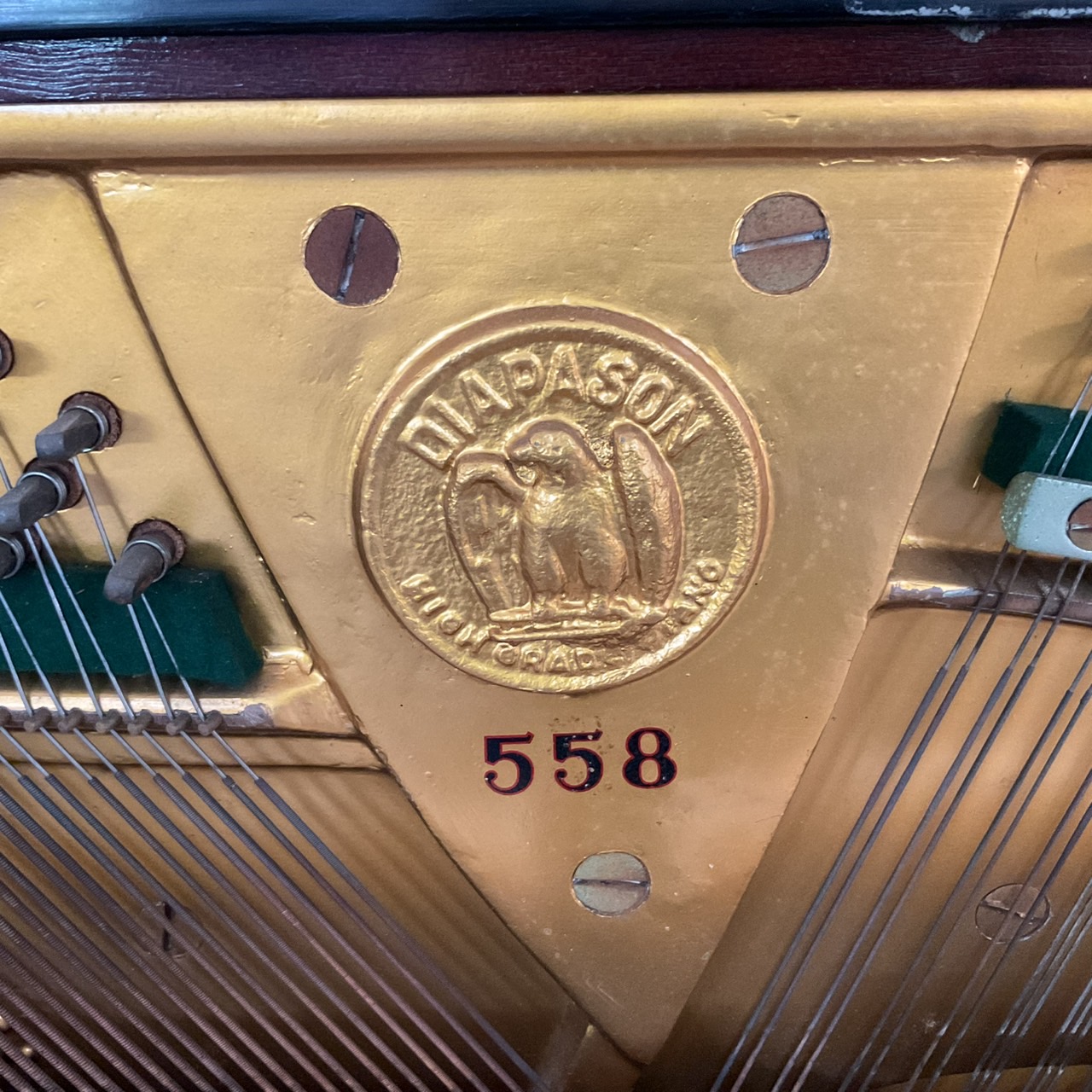 เปียโนอัพไลท์ DIAPASON HAMAMATSU : No.125