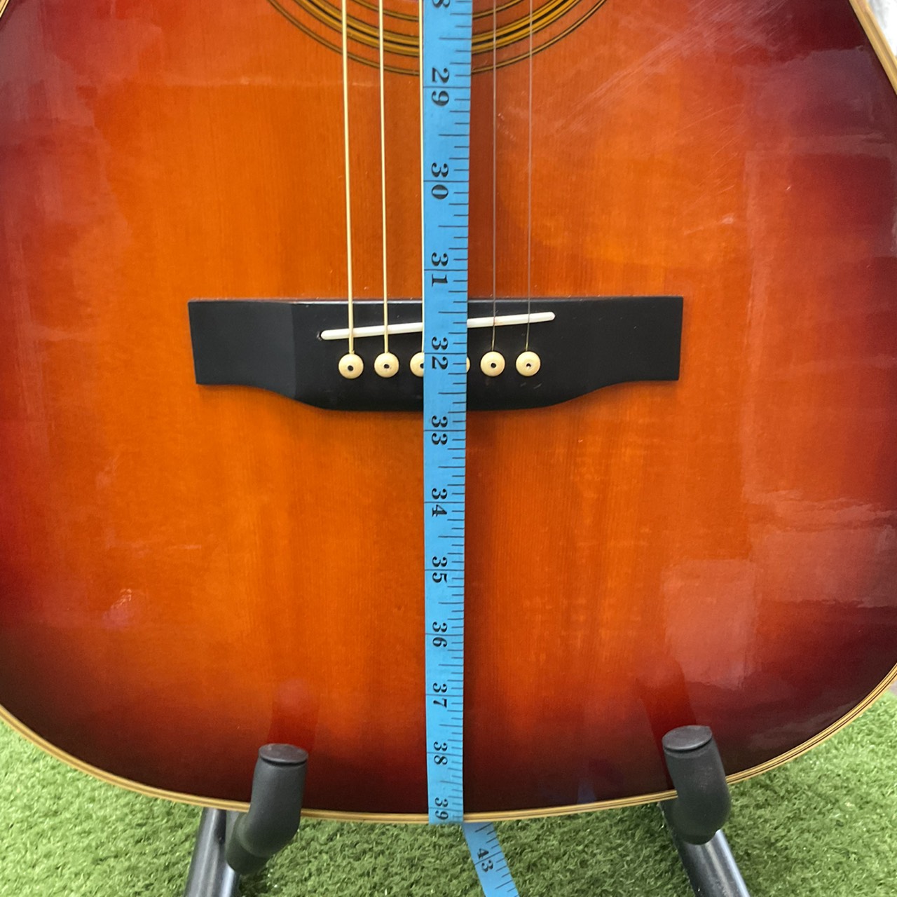 กีต้าร์โปร่ง Morris : MF-207