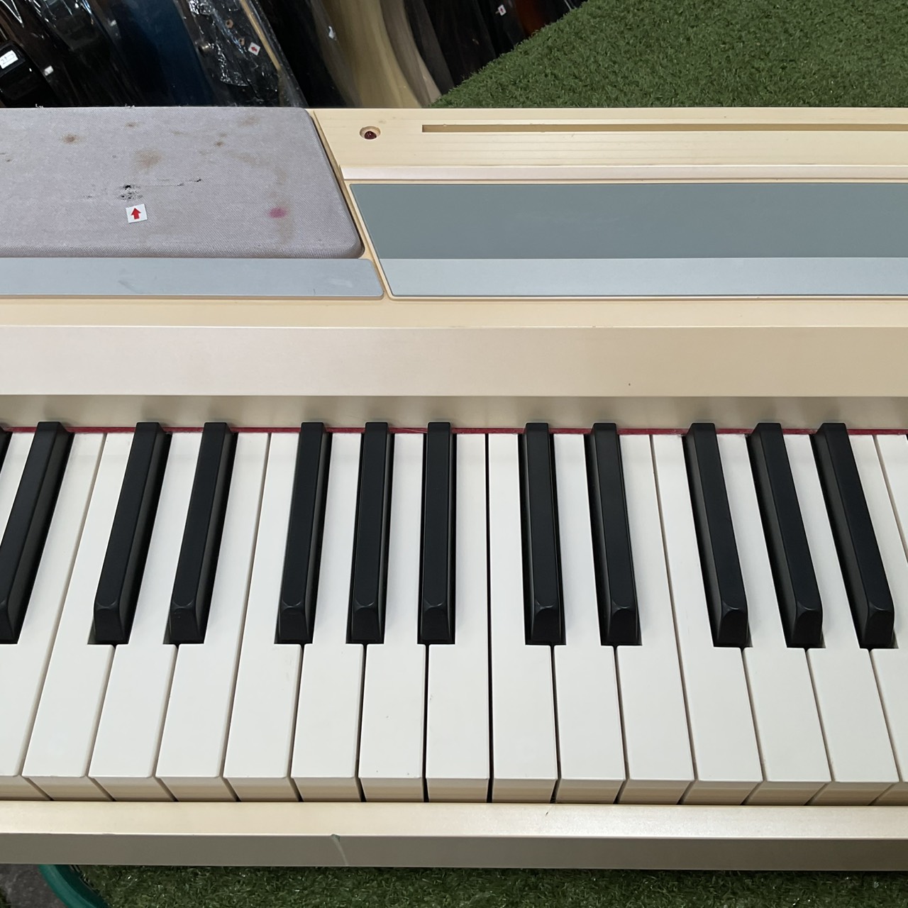 เปียโน KORG : SP-170