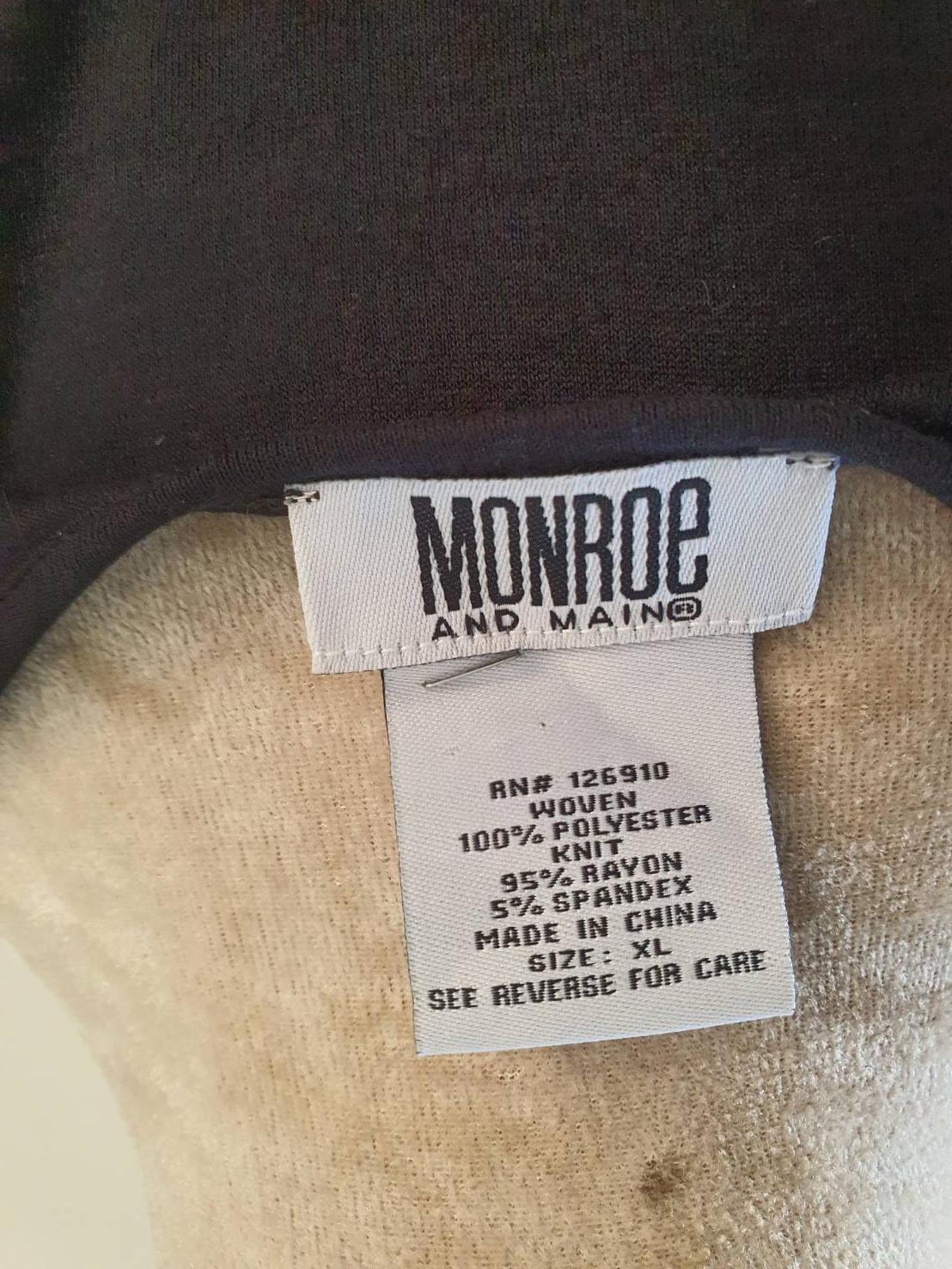FF05875 เสื้อแฟชั่น มืิอสอง แบรนด์ monroe อก 40-44 นิ้ว