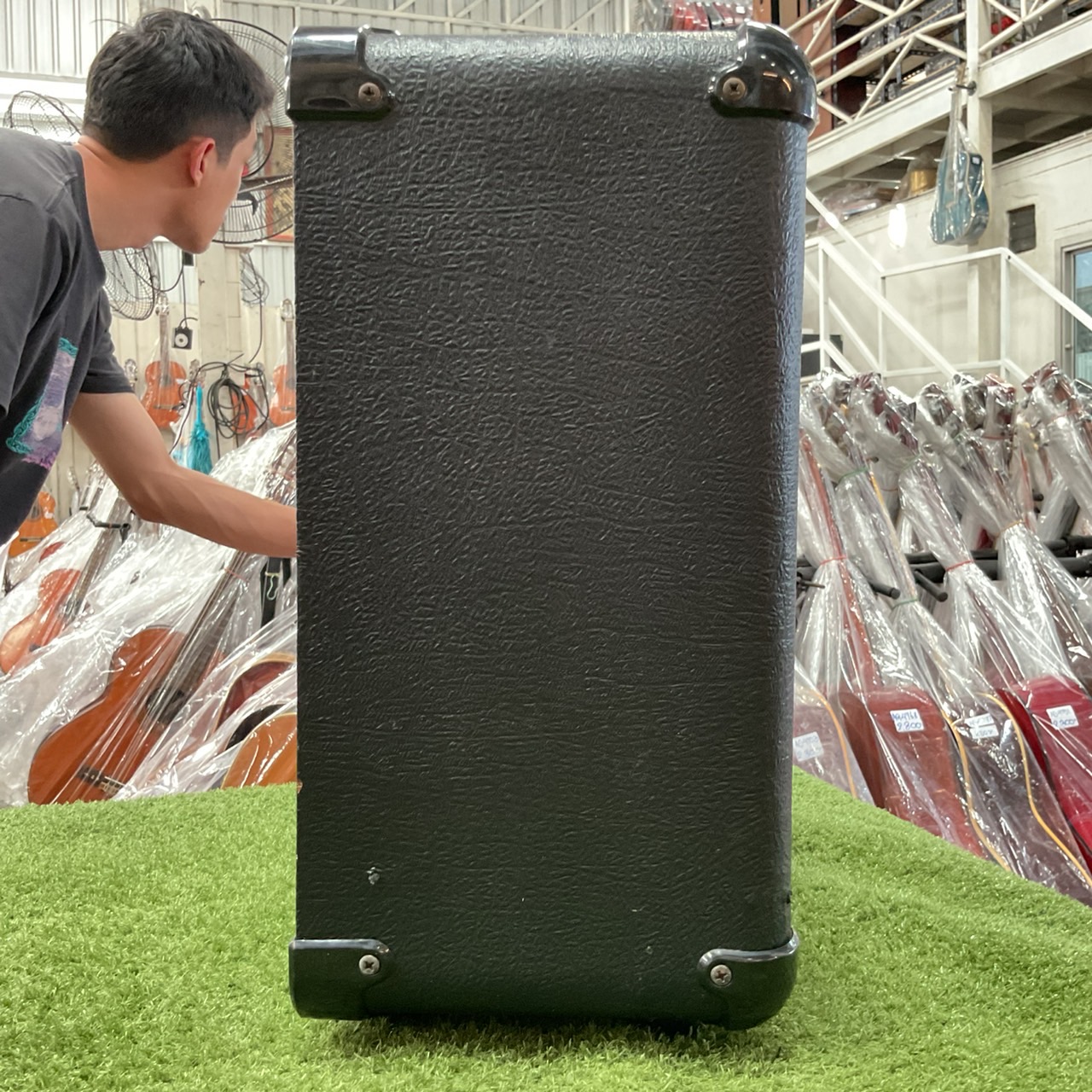 แอมป์กีต้าร์ Burny : GC-20R