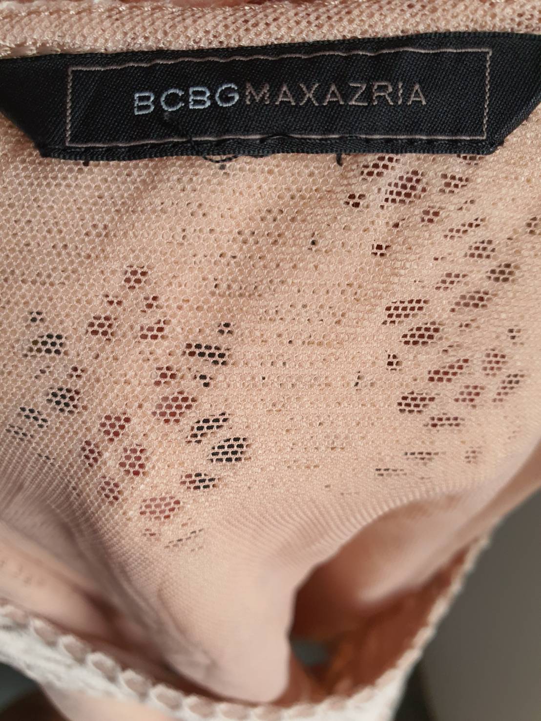 FF05380 เสื้อลูกไม้ สวยๆ แบรนด์ BCBG MAXAZRIA อก 34-36 นิ้ว