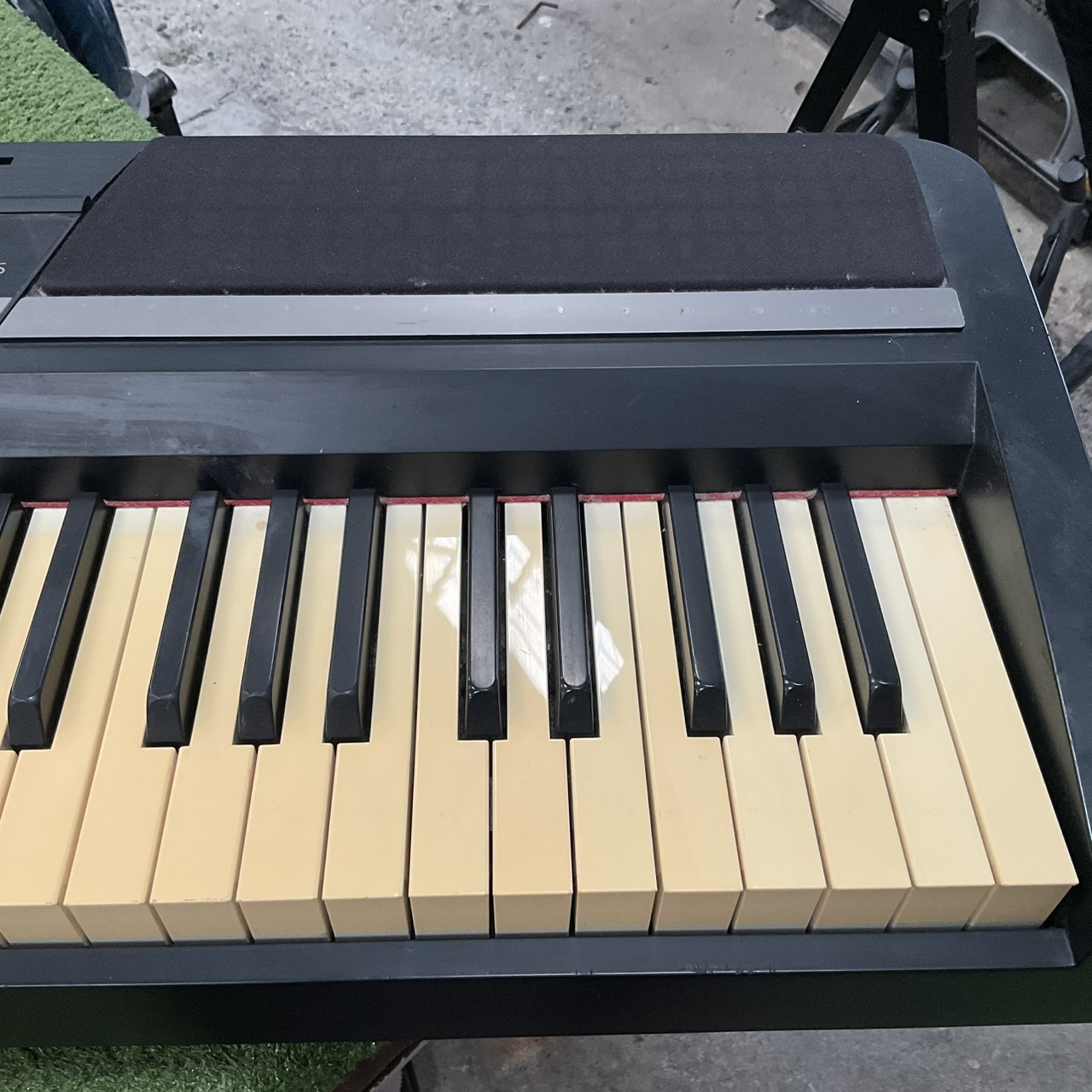 เปียโน KORG : SP-170S สินค้าไม่พร้อมใช้งาน (ต้องซ่อม)