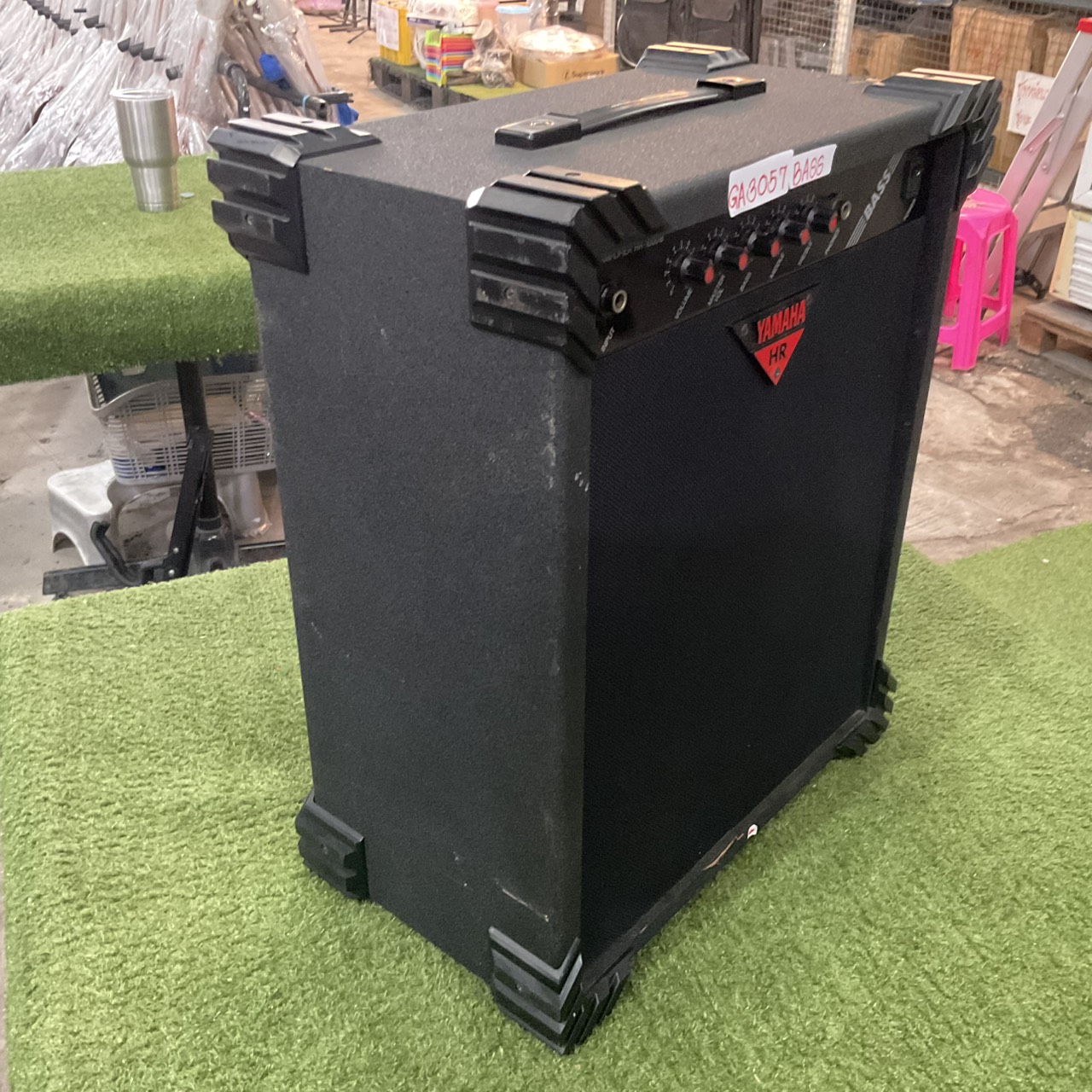 แอมป์เบส YAMAHA : HR-1000B