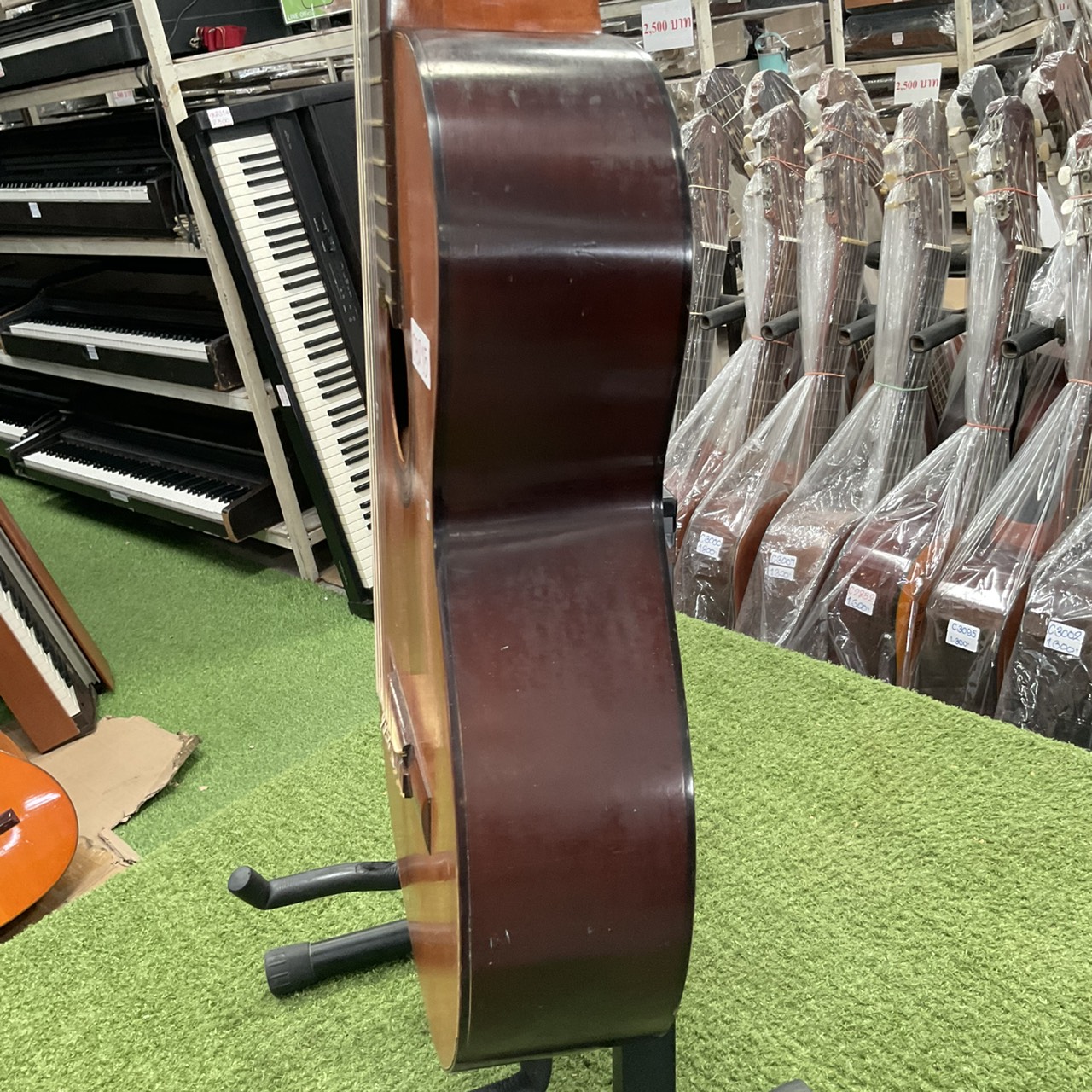 กีต้าร์คลาสสิค SUZUKI : No.40