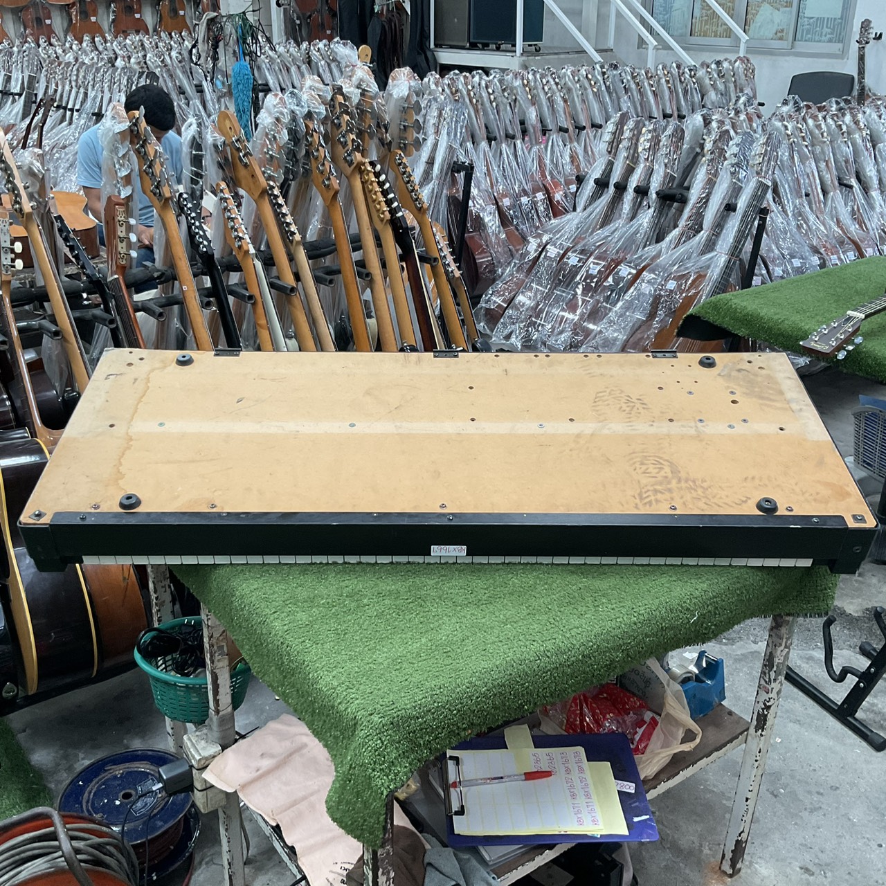 เปียโน YAMAHA : CLP-100 สินค้าไม่พร้อมใช้งาน (ต้องซ่อม)