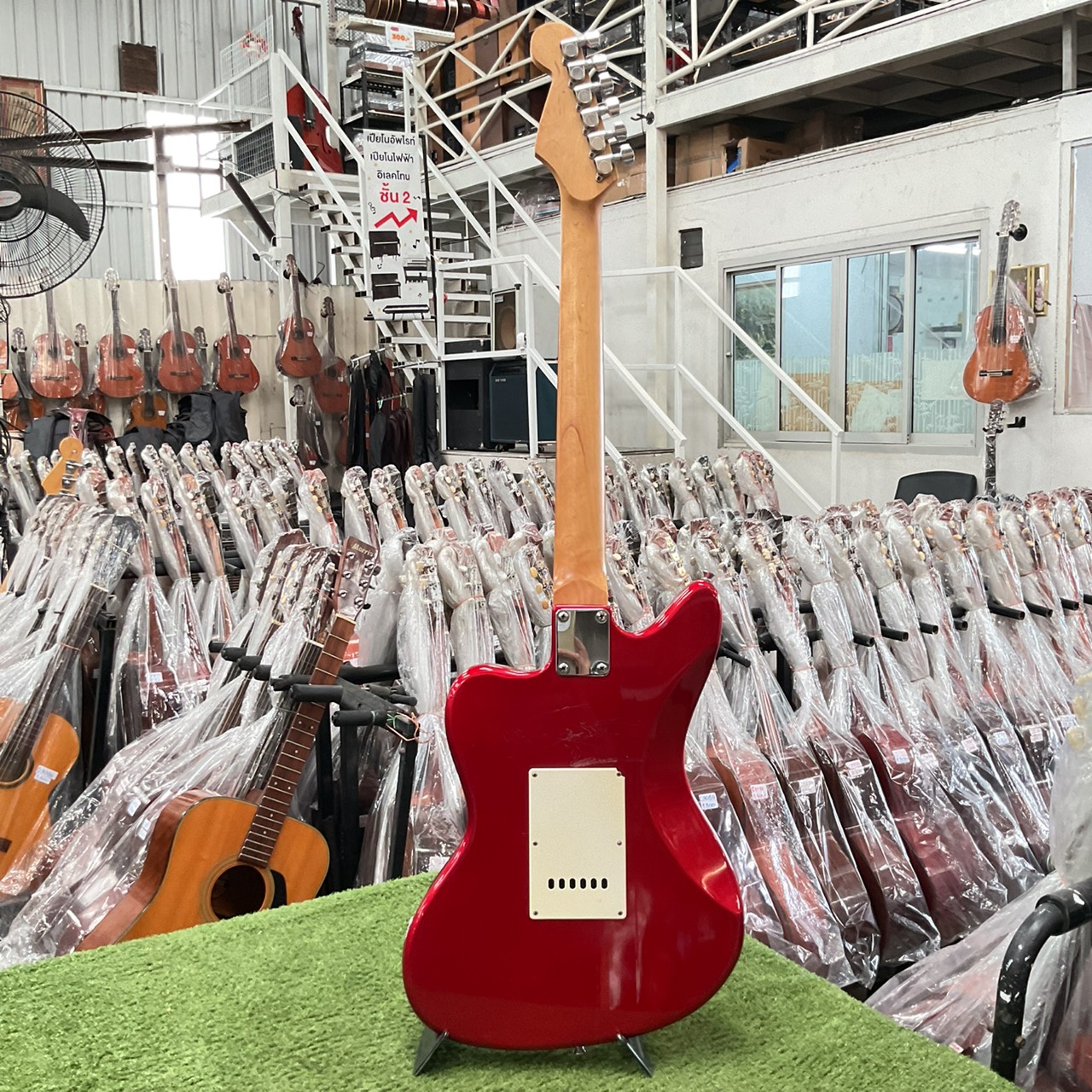 กีต้าร์ไฟฟ้า PhotoGenic