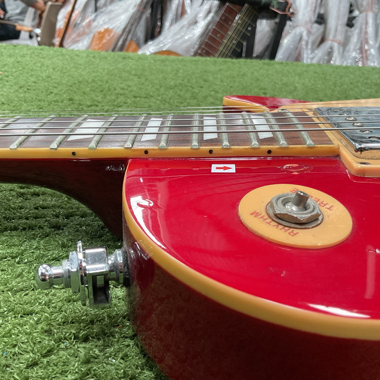 กีต้าร์ไฟฟ้า PhotoGenic