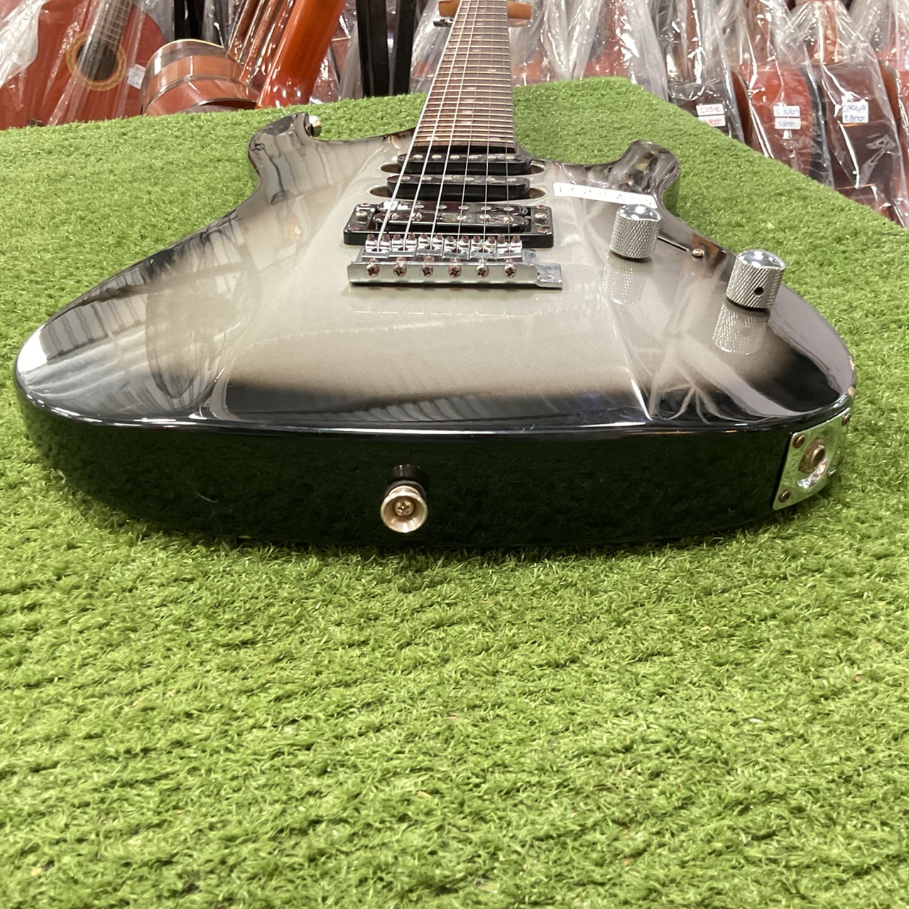 กีต้าร์ไฟฟ้า Aria Pro II : MA