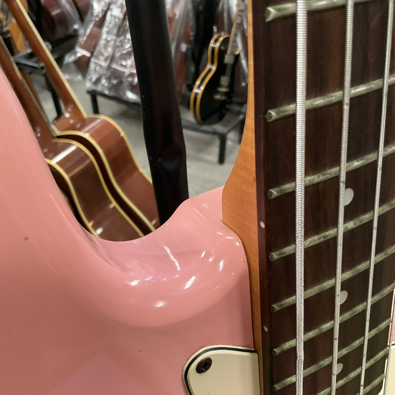 กีต้าร์เบส PhotoGenic