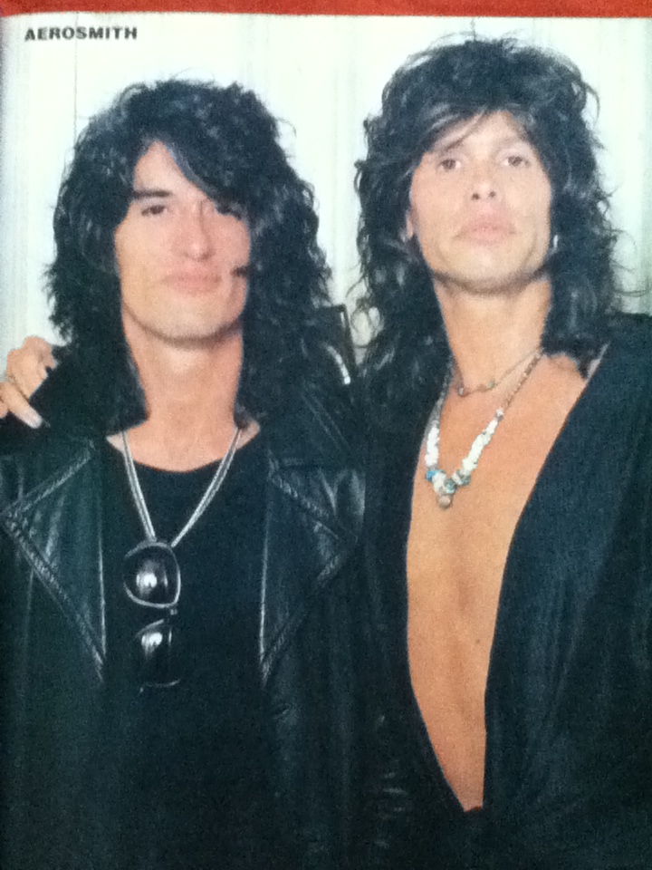 Let it be me YEAR BOOK '90 หนังสือรวมเพลงสากลยอดฮิตพร้อมคอร์ดกีต้าร์