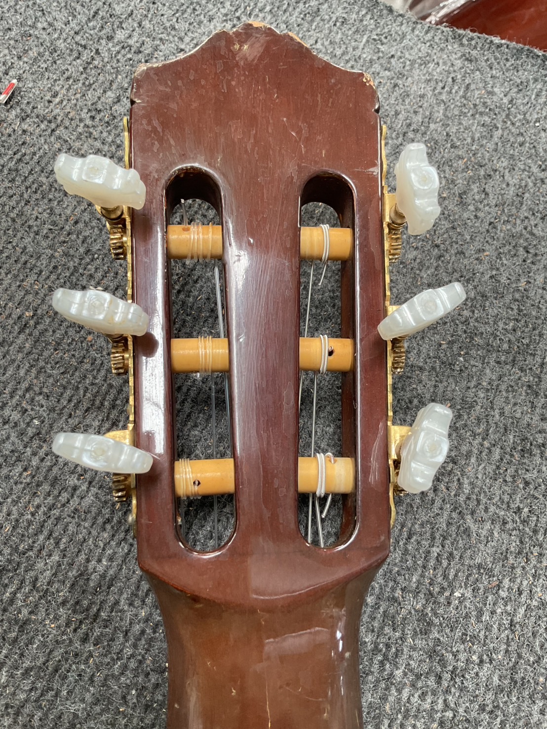 กีต้าร์คลาสสิค YAMAHA : C-325