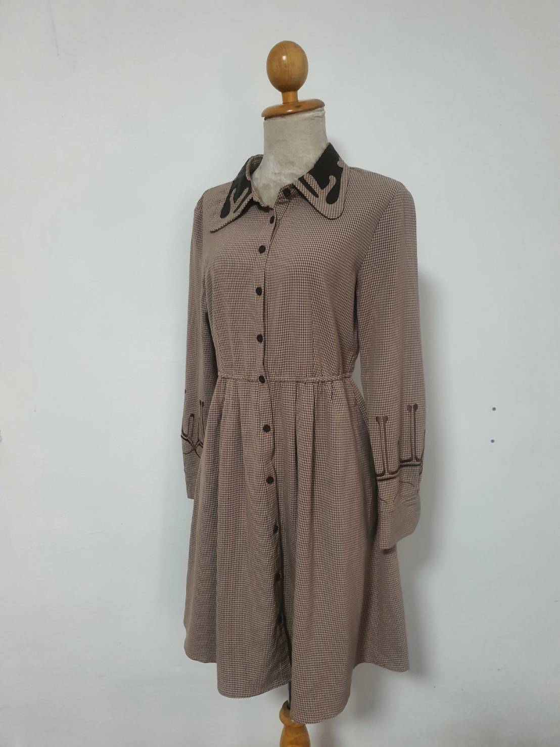 FF06628 เดรสแฟชั่น สีน้ำตาล มือสอง อก 34 นิ้ว