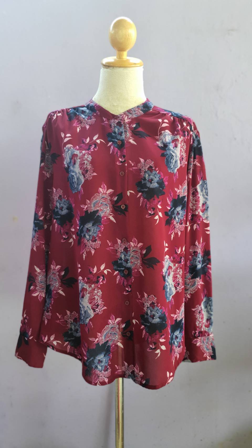 FF02599 เสื้อผ้ามือสอง สีแดง แบรนด์ Faded Glory อก free-45 นิ้ว
