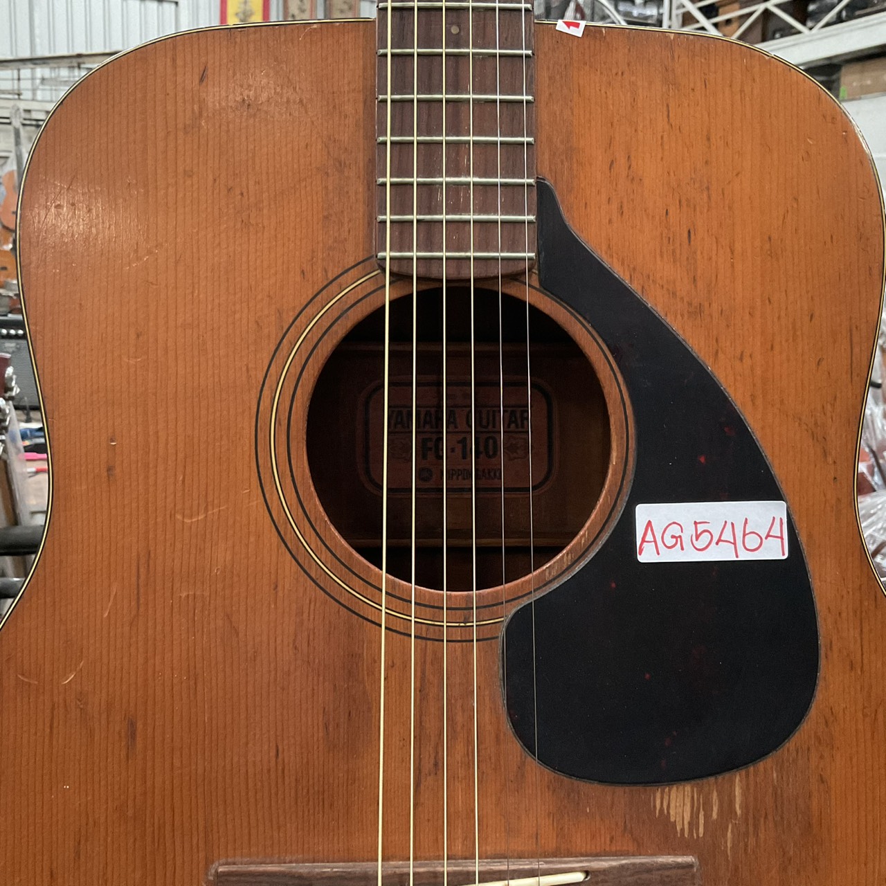 กีต้าร์โปร่ง YAMAHA : FG-140