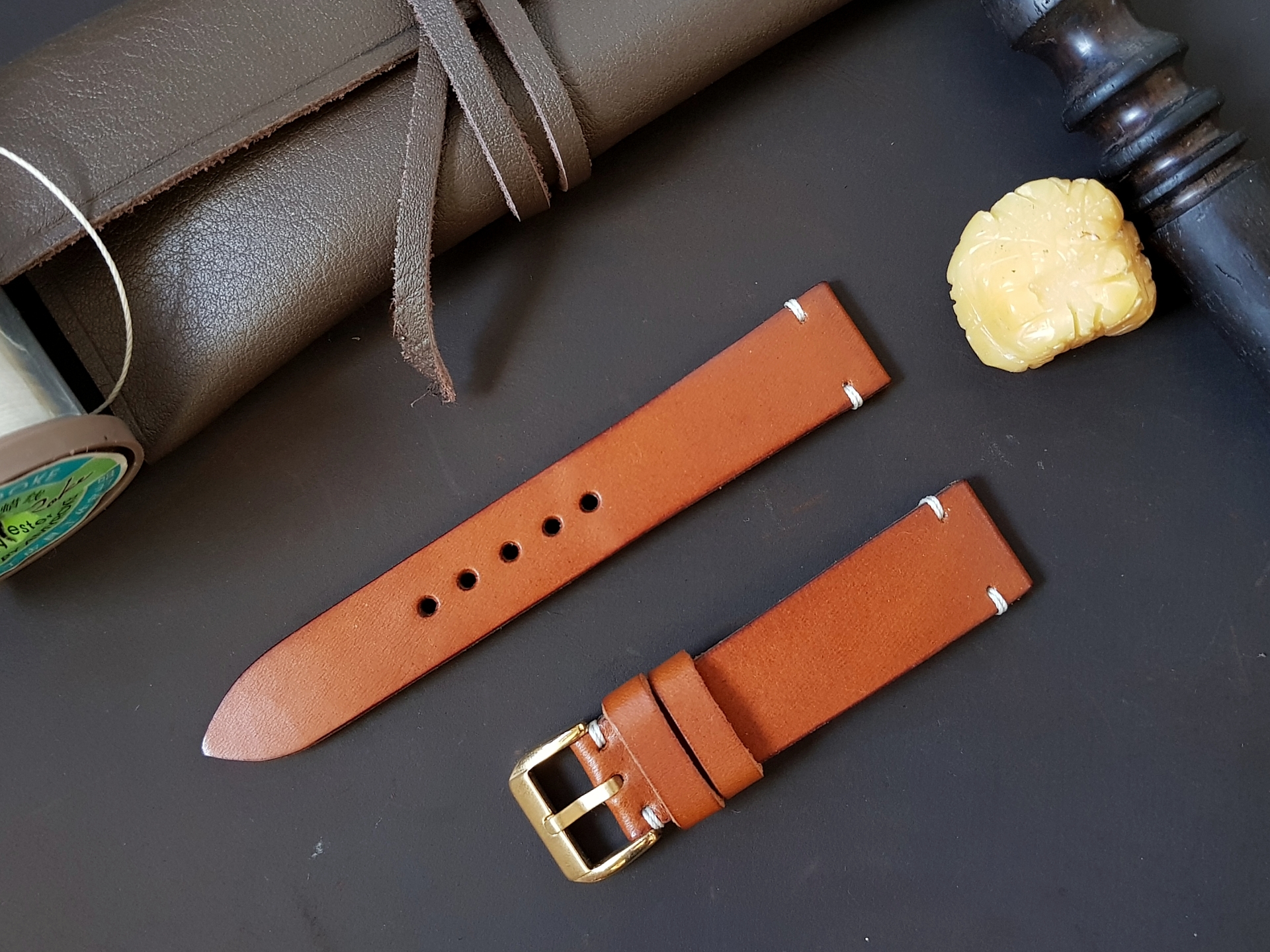 (Pre- Order)Zahalee HandCraft สายนาฬิกาหนังแท้ miminal หนังนำเข้าจากItaly งานหนังHandmade