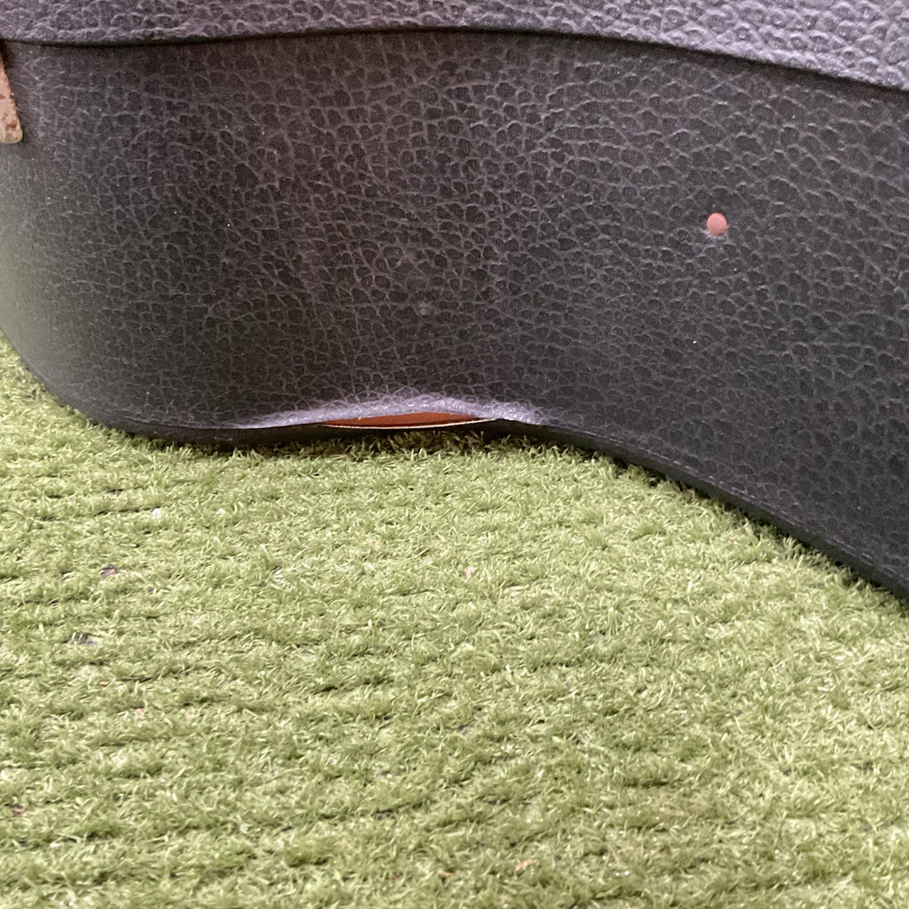 กล่องเคสกีต้าร์โปร่ง