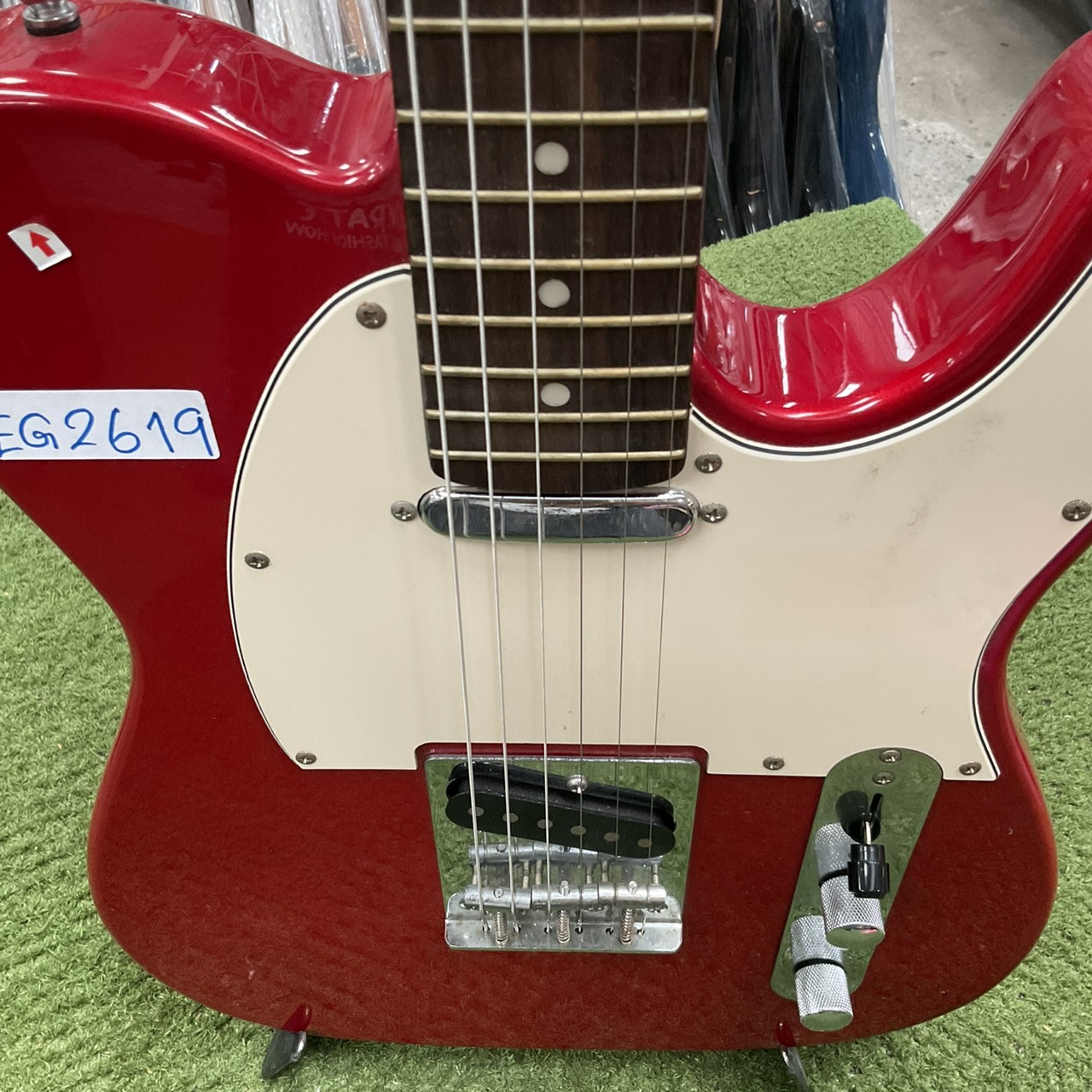 กีต้าร์ไฟฟ้า JUNQ