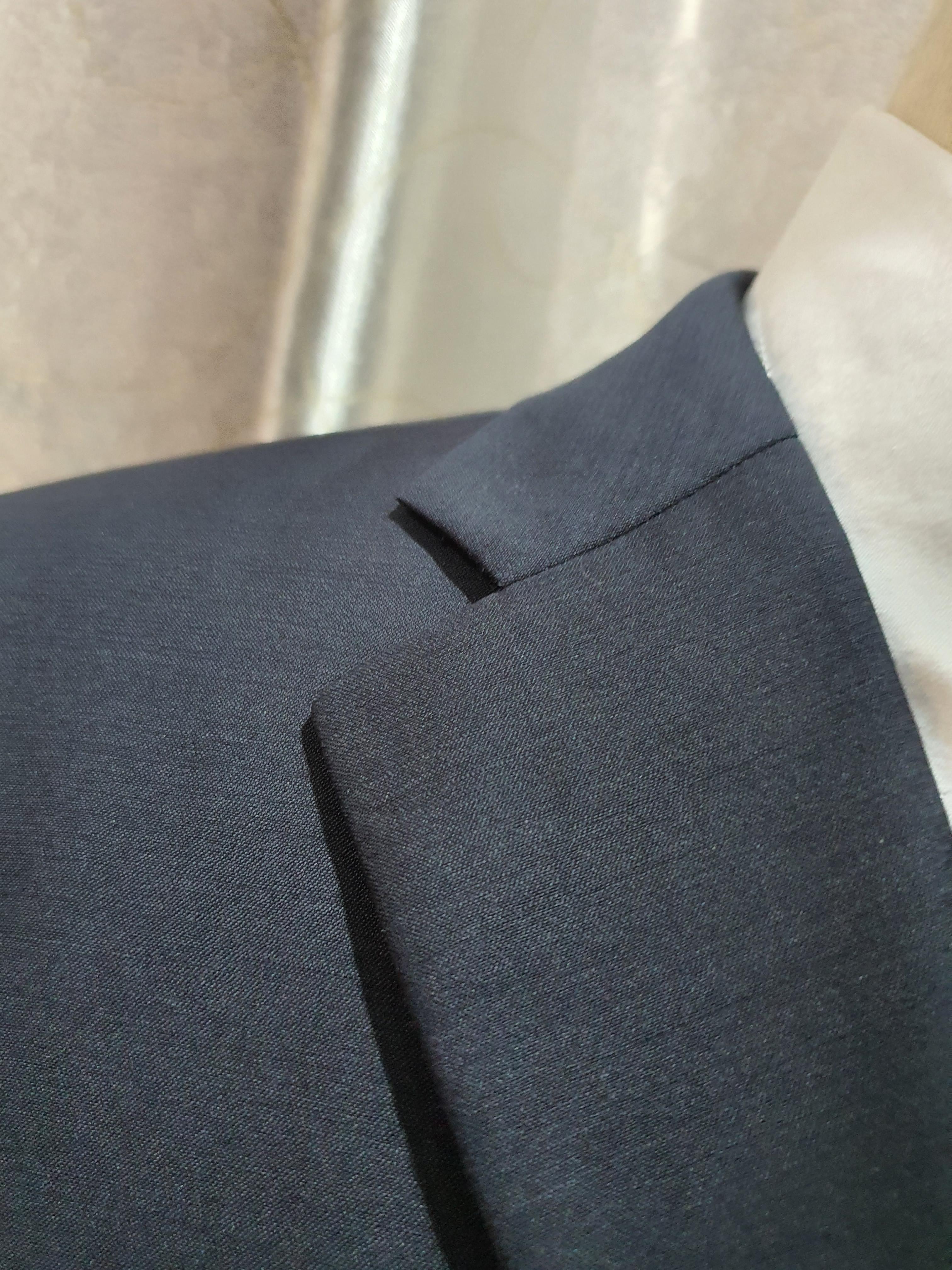 Suit0075 เสื้อสูท สีน้ำเงินกรมท่า ROGATIS อก 36 นิ้ว