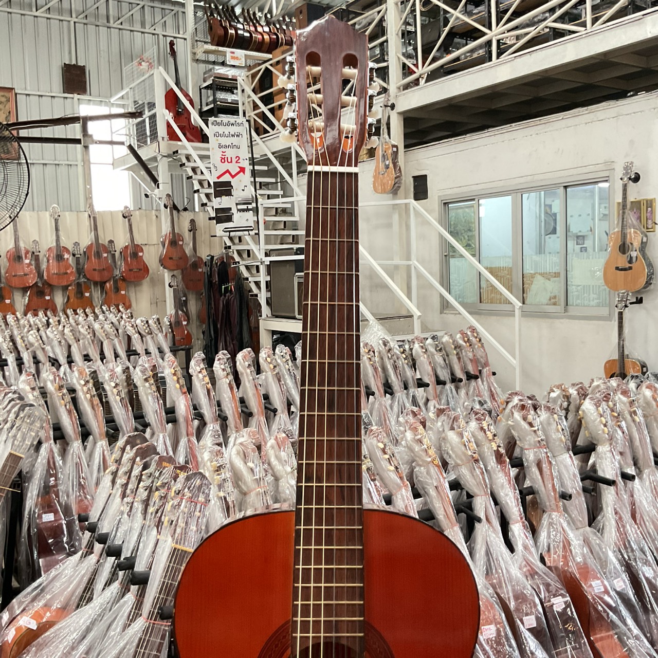 กีต้าร์คลาสสิค PRAIRIE