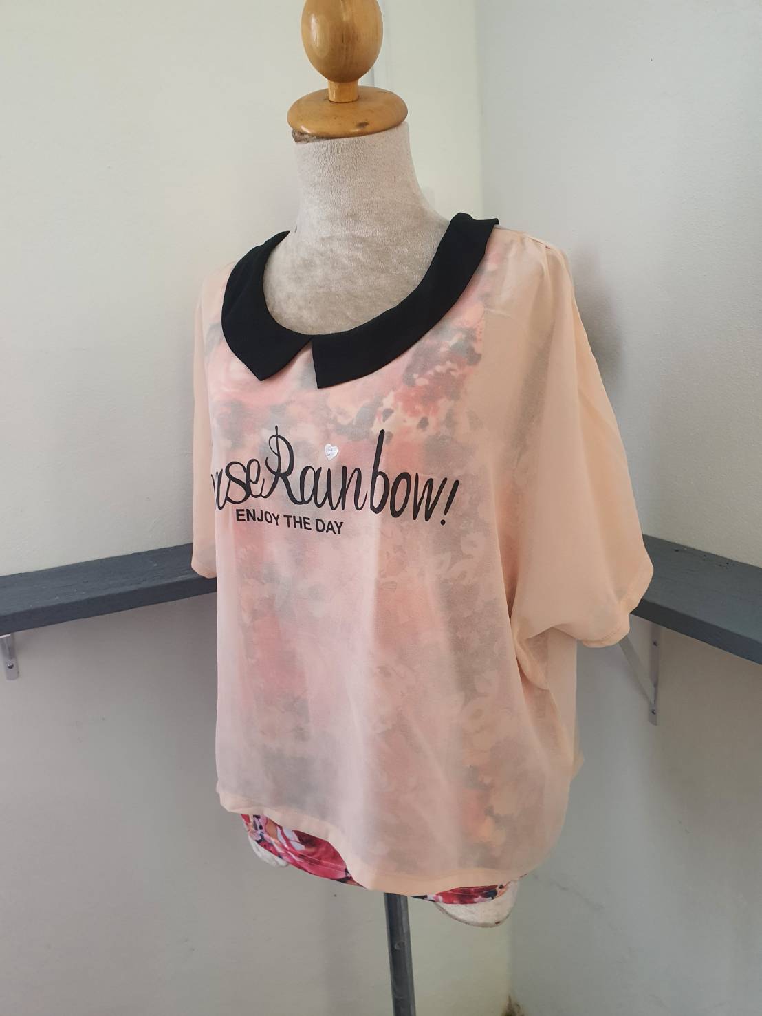 FF05193 เสื้อผ้ามืาสอง สวยๆ อก 33-34 นิ้ว