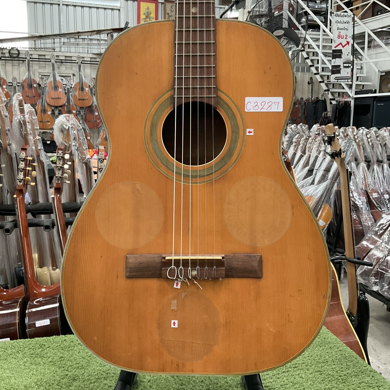 กีต้าร์คลาสสิค Kawai