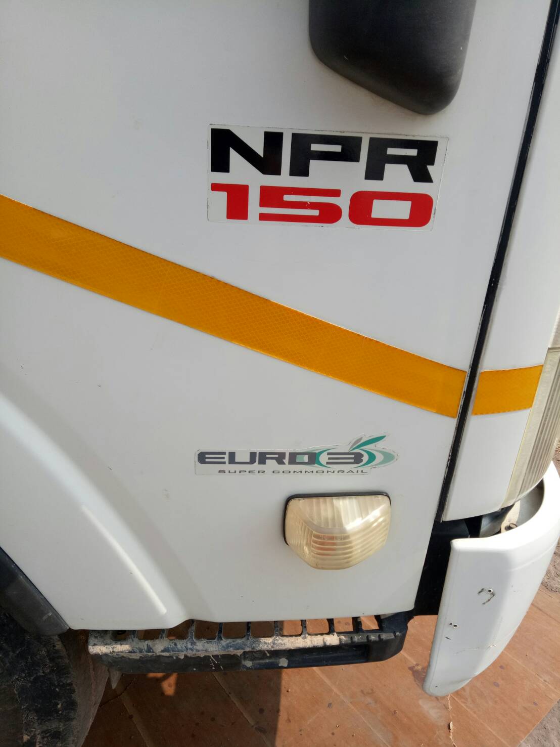 ใบพัดลม ISUZU NPR 150 NQR 175 4HK1