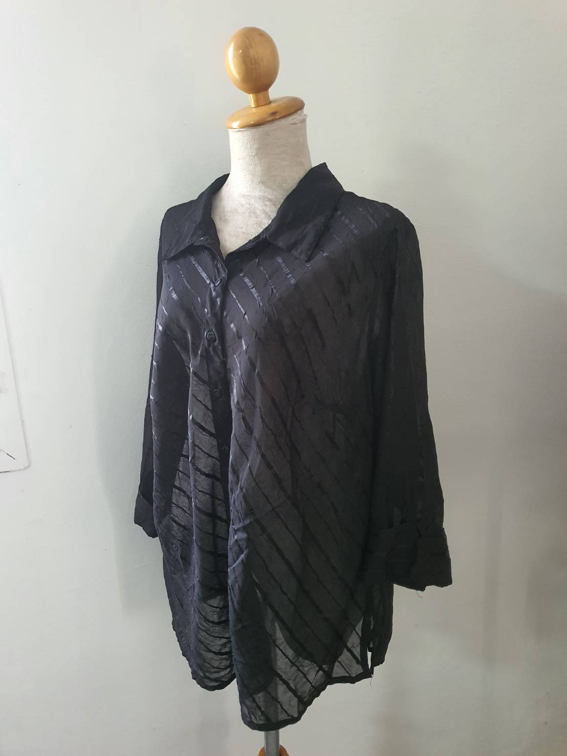 FF06466 เสื้อผ้ามือสอง สีดำ ชีฟอง studio 1940 อก free-50 นิ้ว