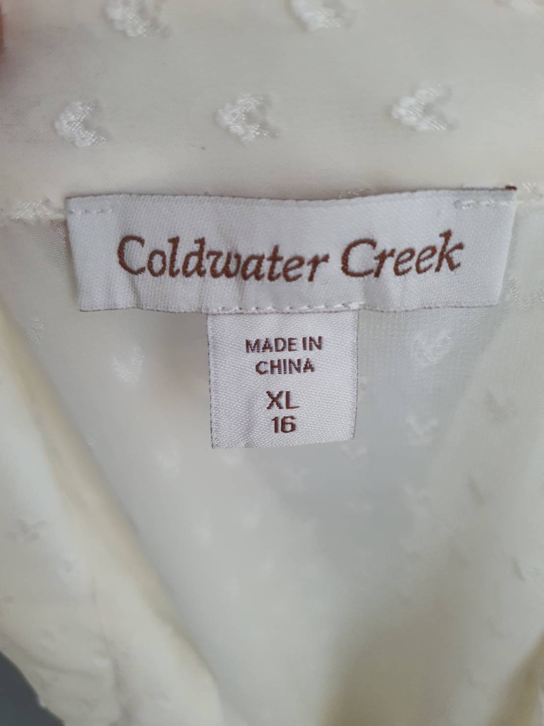 FF05393 เสื้อผ้ามือสอง ชีฟอง สีครีม แบรนด์ Coldwater Creek อก free-52นิ้ว