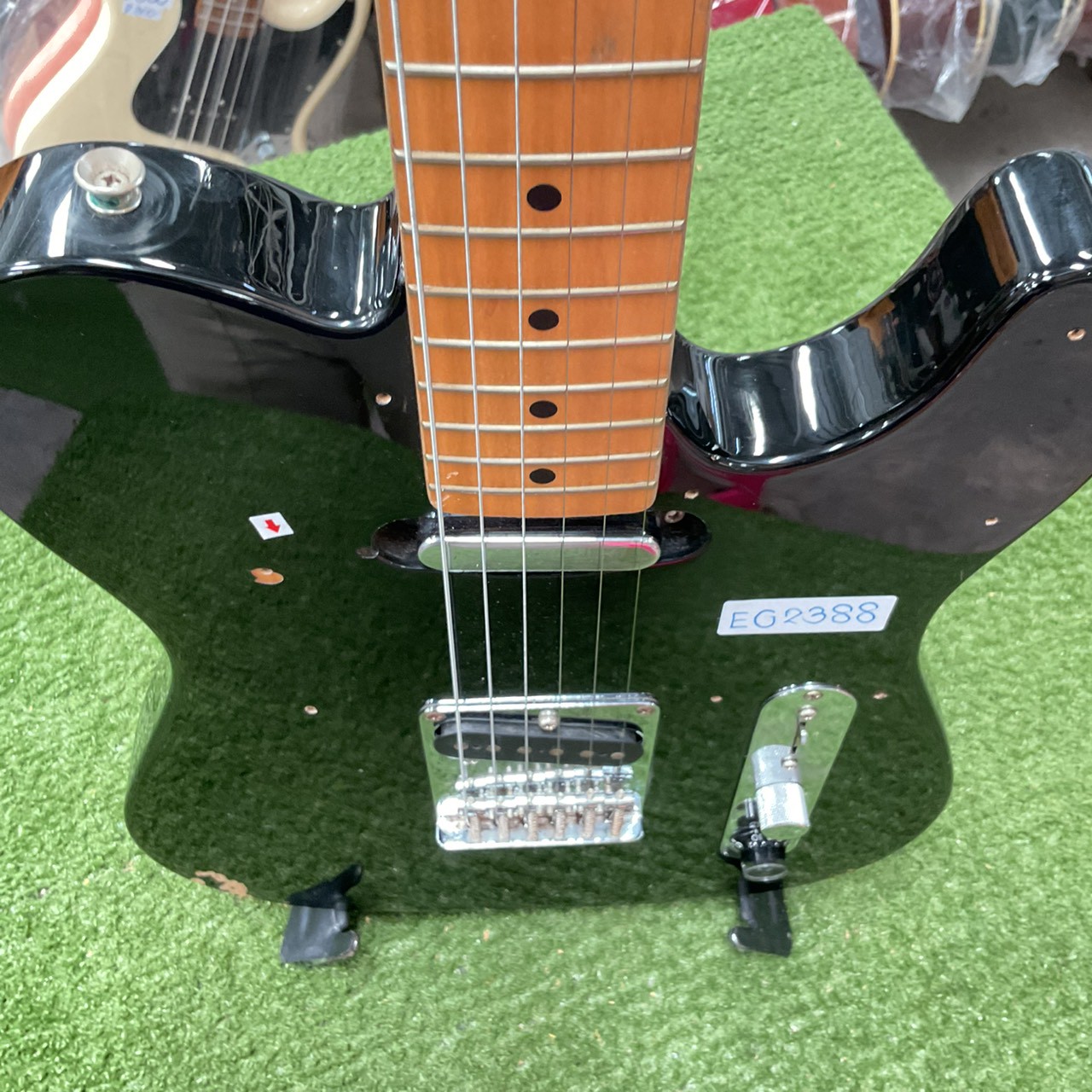 กีต้าร์ไฟฟ้า SQUIER