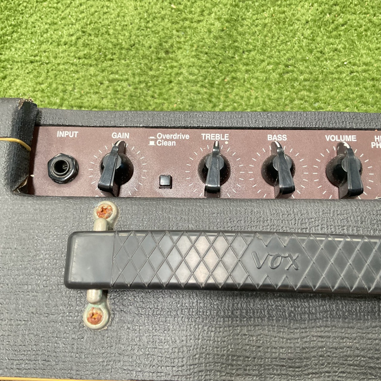 แอมป์กีต้าร์ VOX : PATHFINDER 10